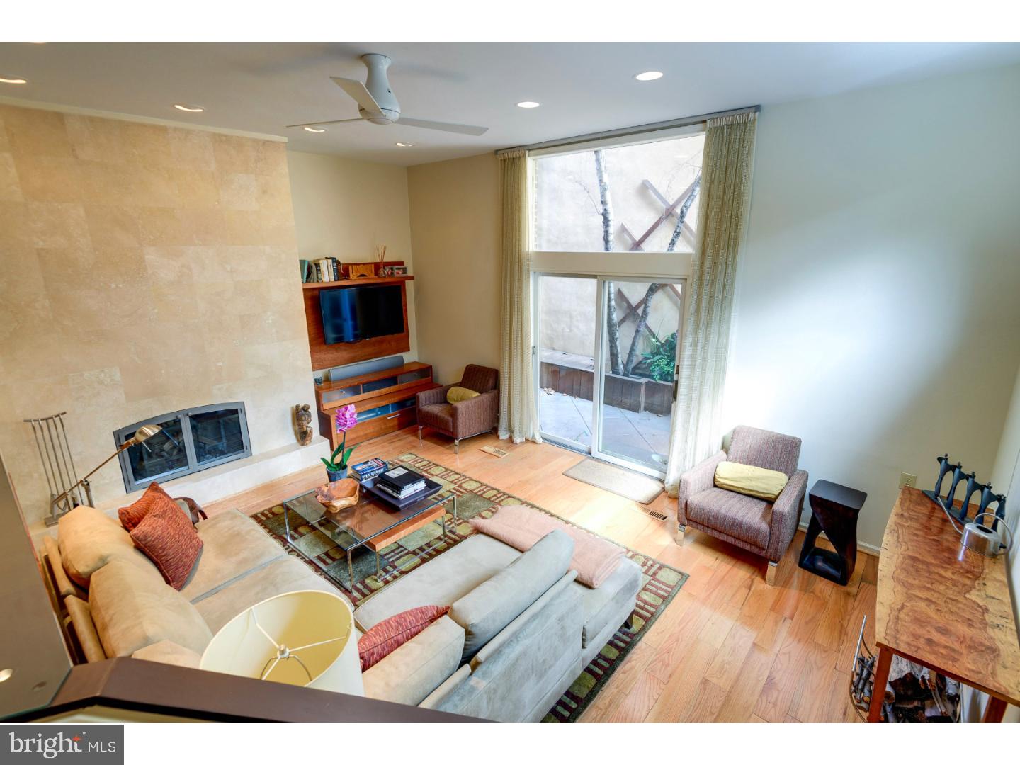 SOCIETY HILL - Residential