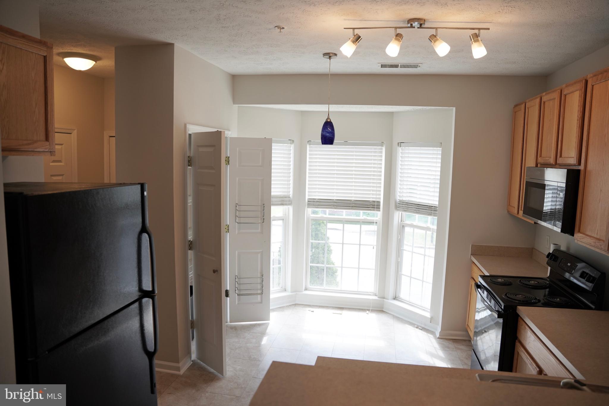 CRAIN SUMMIT - Residential Lease