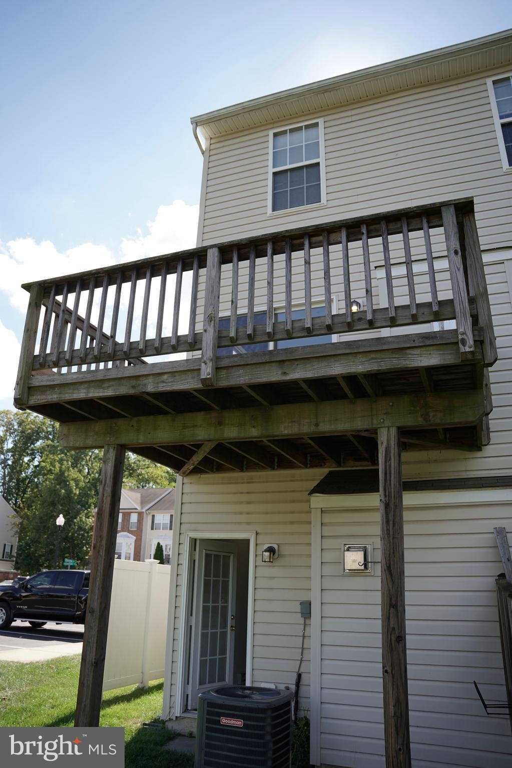 CRAIN SUMMIT - Residential Lease