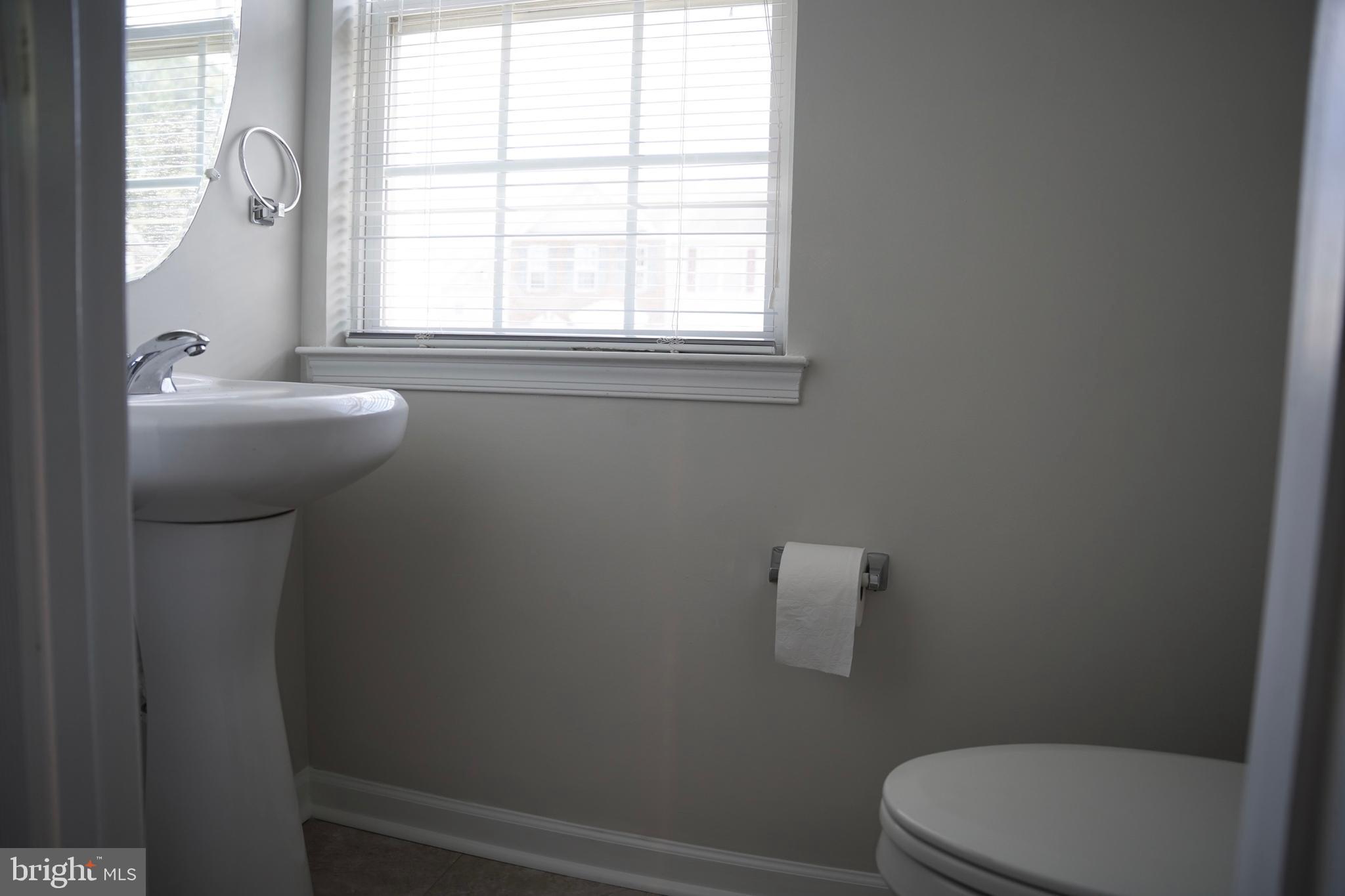 CRAIN SUMMIT - Residential Lease