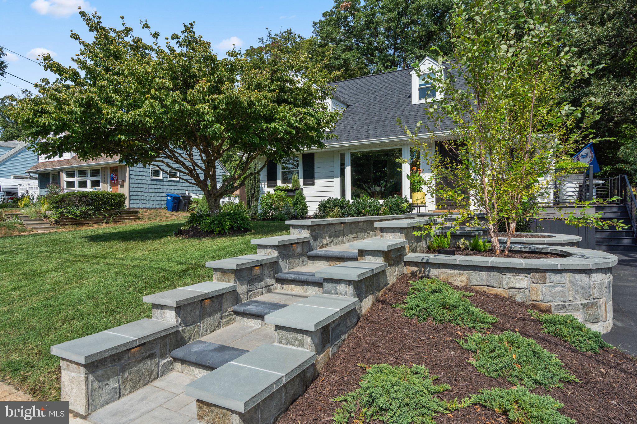 7017 QUANDER ROAD