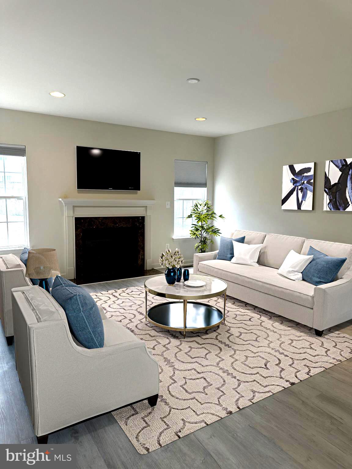 WESTBURY - Residential