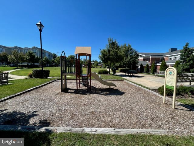 LEESBOROUGH - Residential Lease