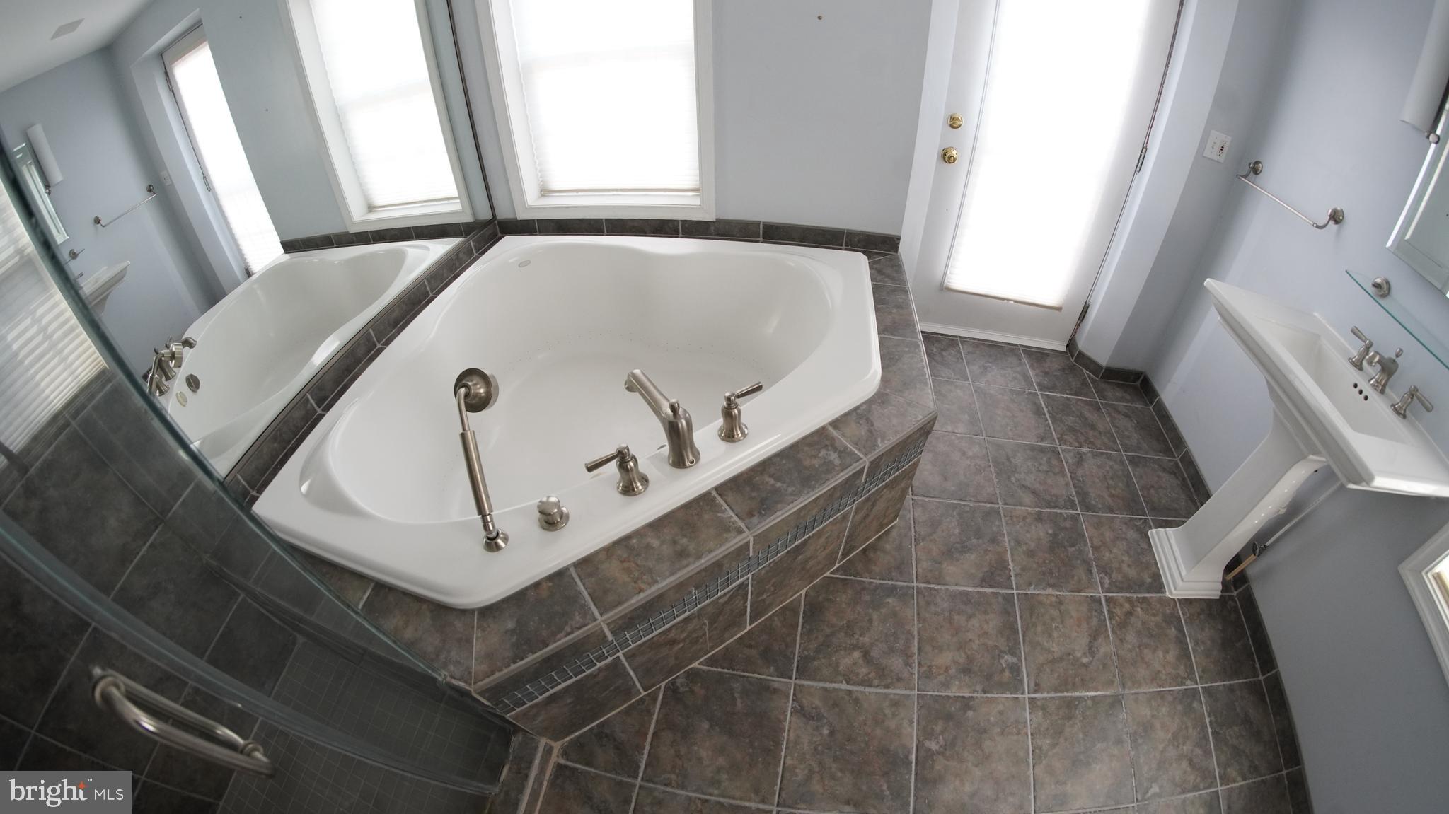 LOCUST POINT - Residential Lease