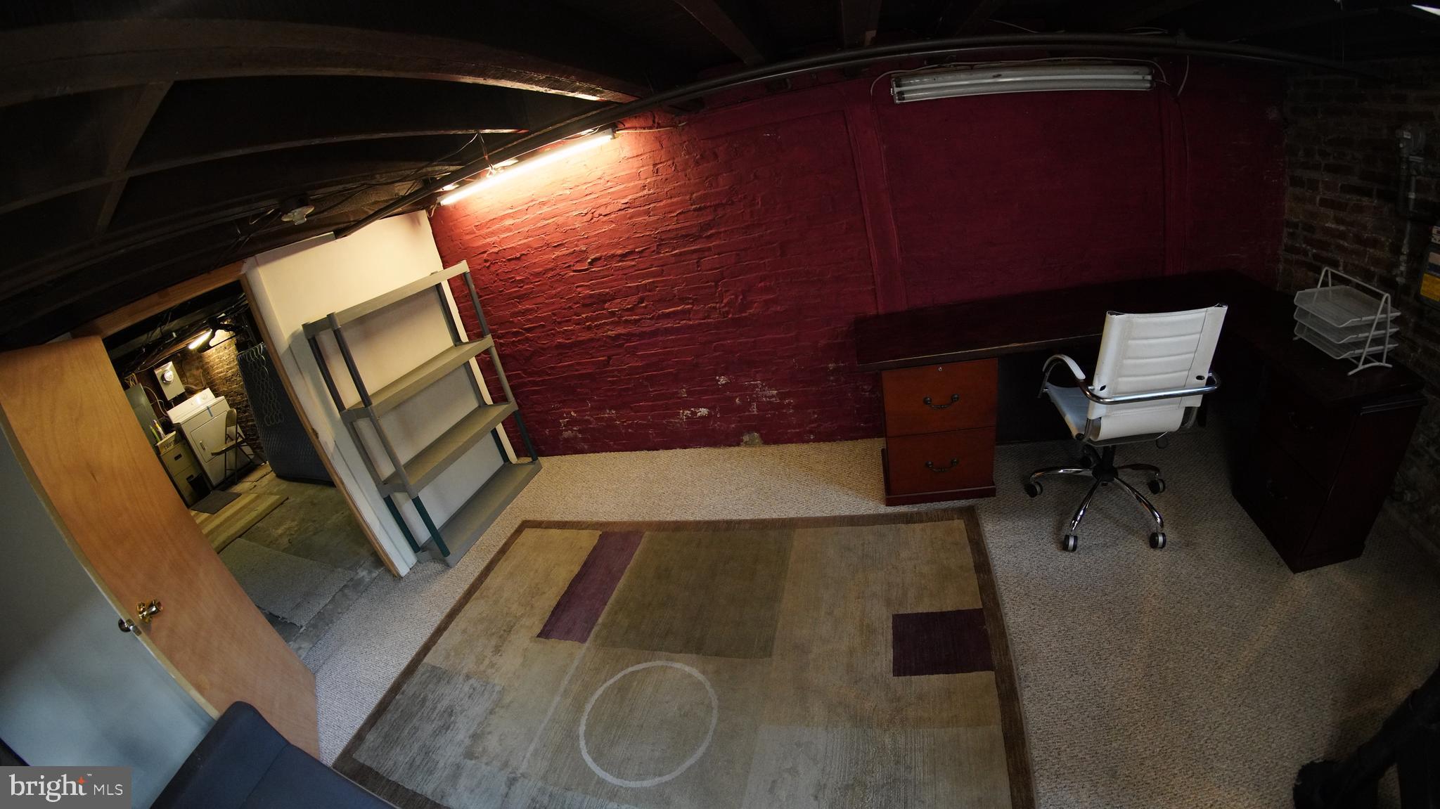 LOCUST POINT - Residential Lease