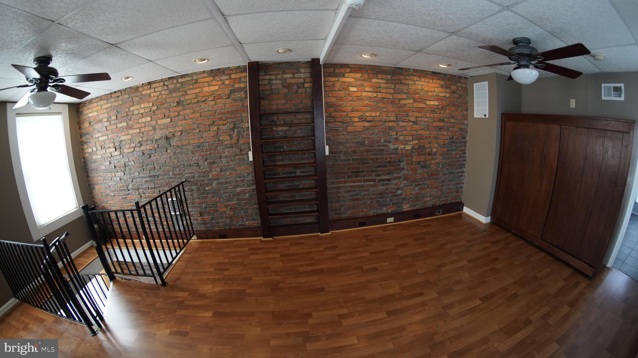 LOCUST POINT - Residential Lease