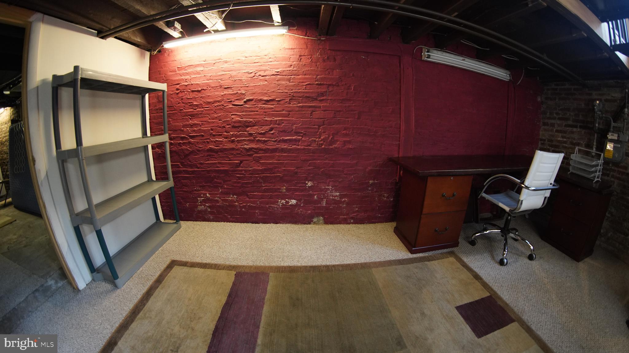 LOCUST POINT - Residential Lease