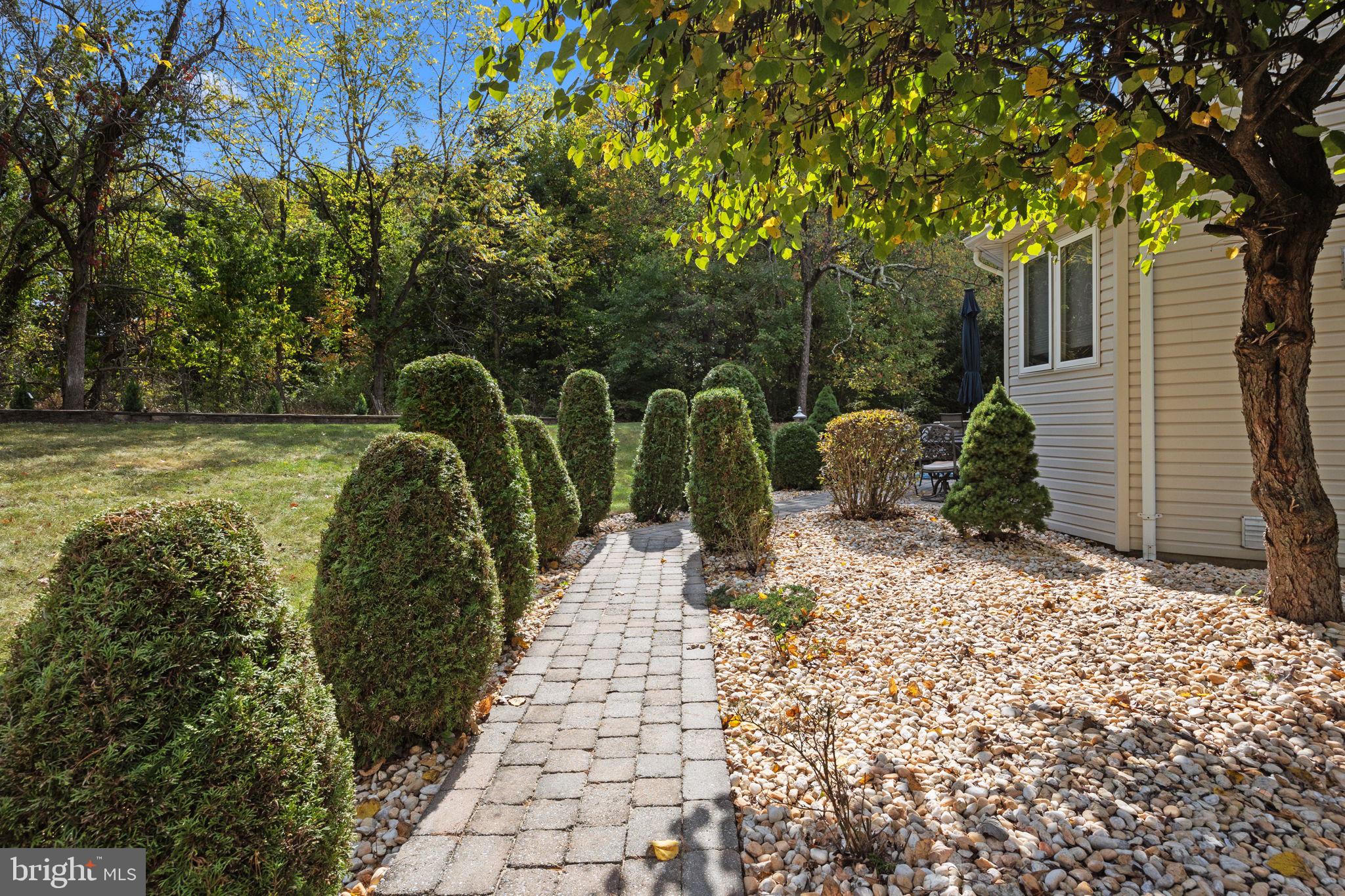 PEAKE FARM - Residential