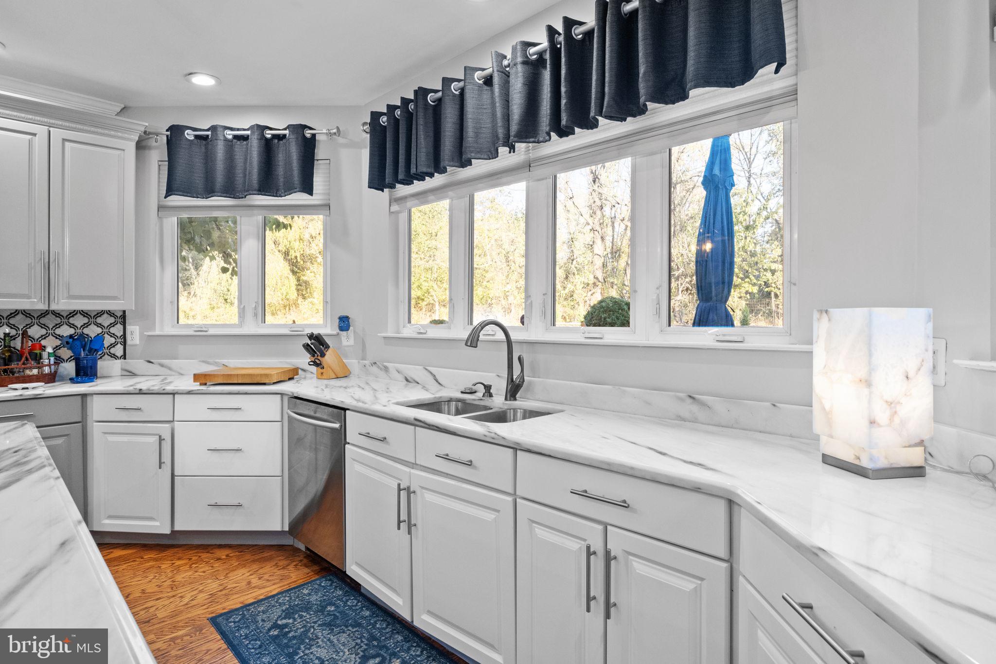 PEAKE FARM - Residential