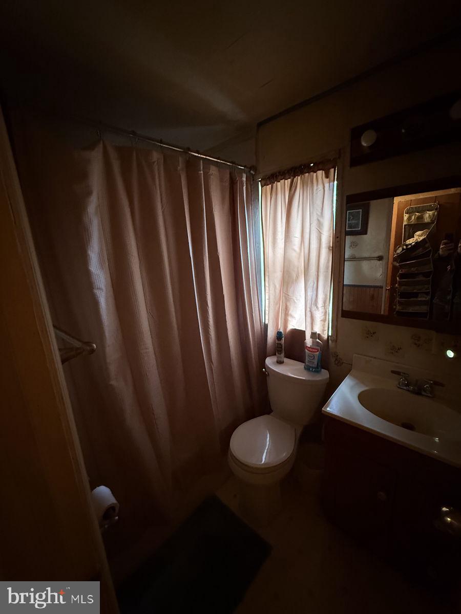 ARUNDEL VILLAGE - Residential