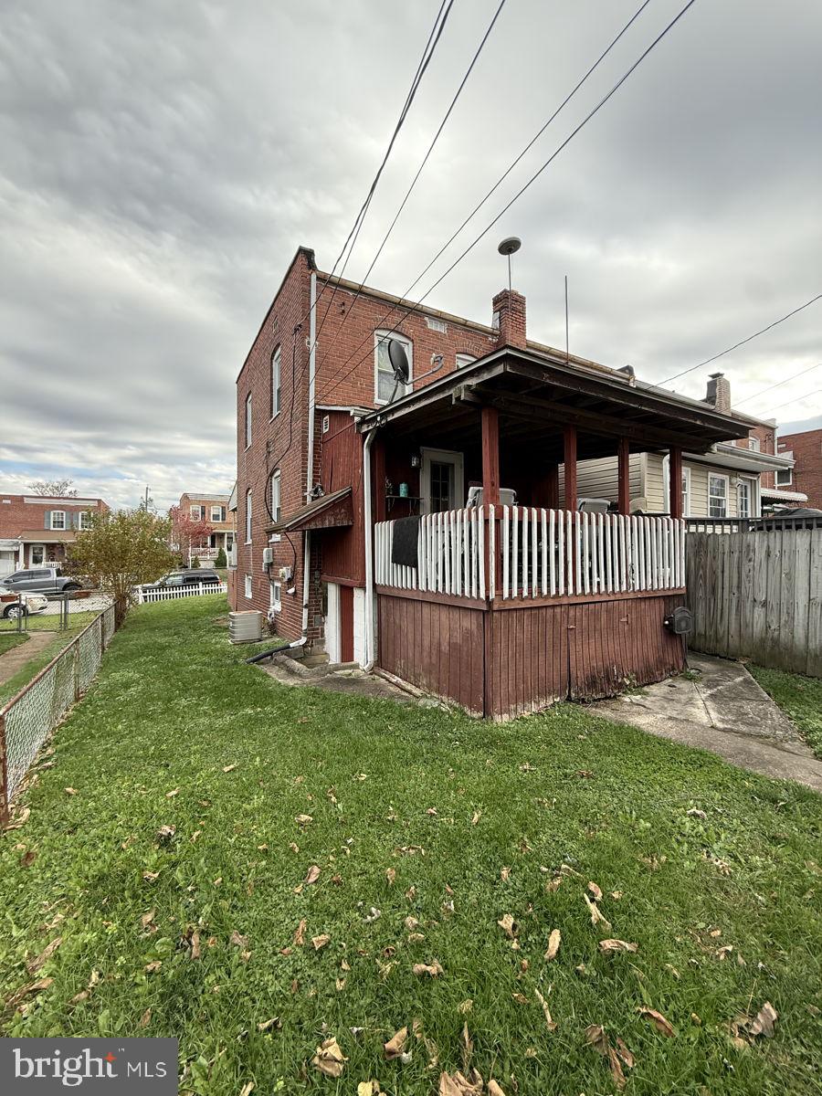 ARUNDEL VILLAGE - Residential