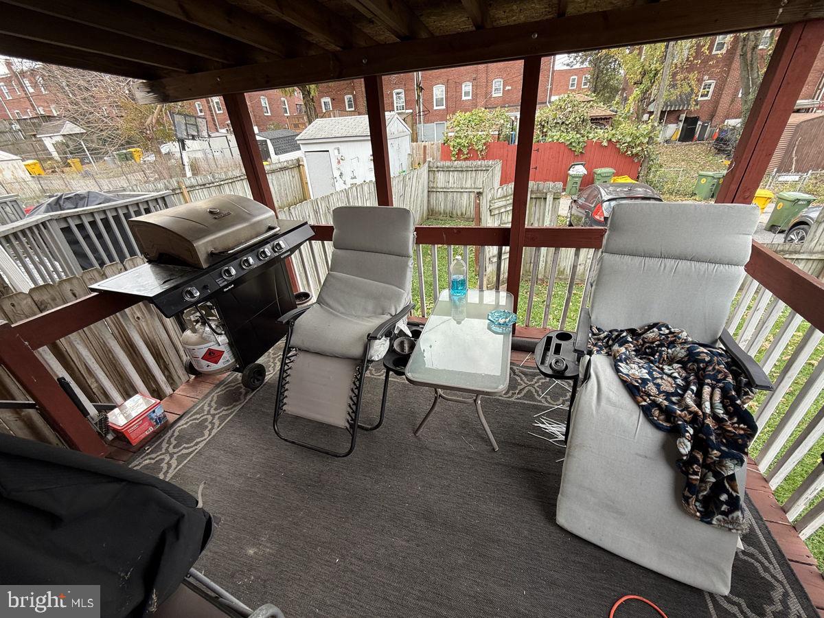 ARUNDEL VILLAGE - Residential