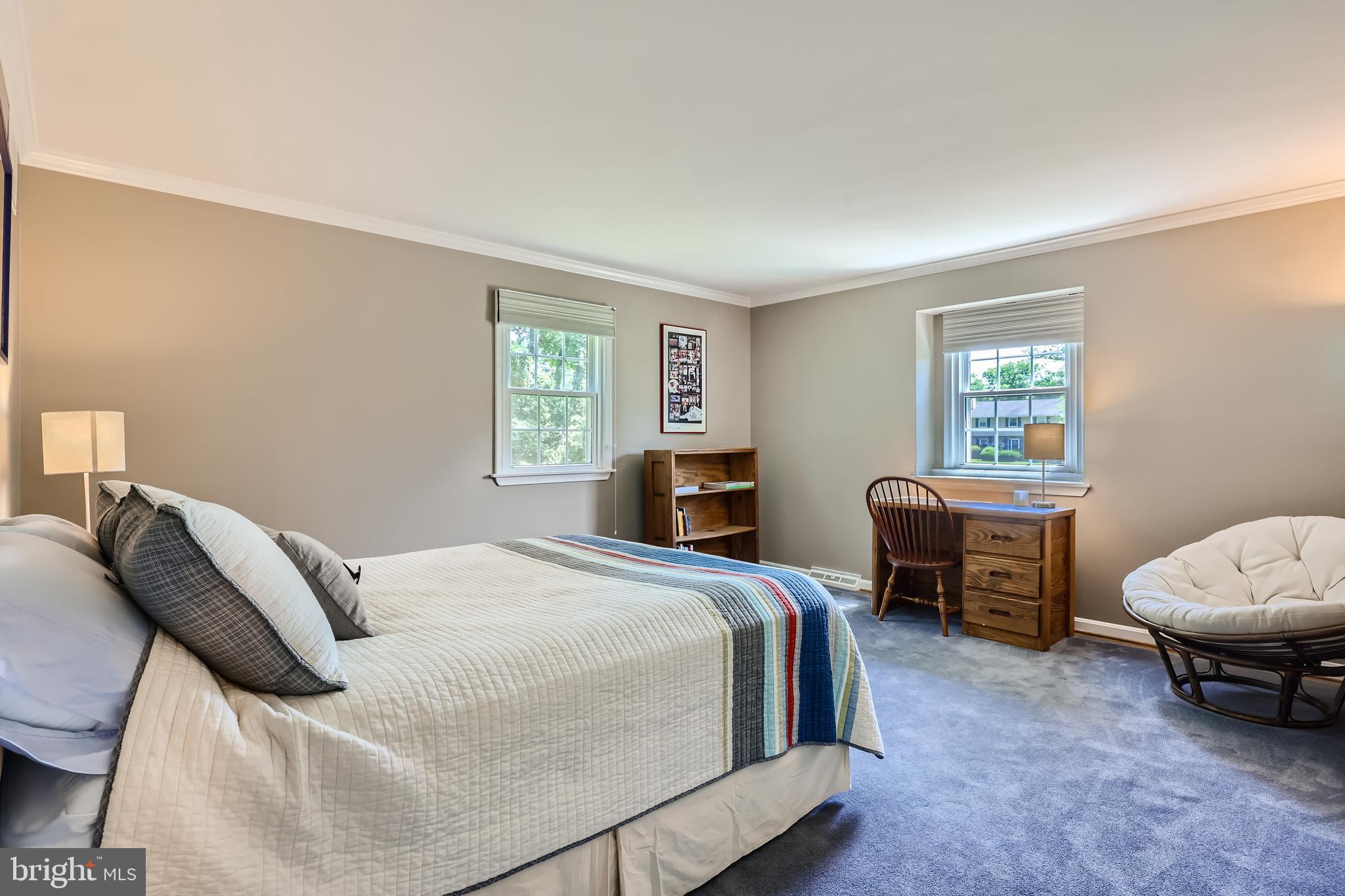 LONG GREEN MANOR - Residential