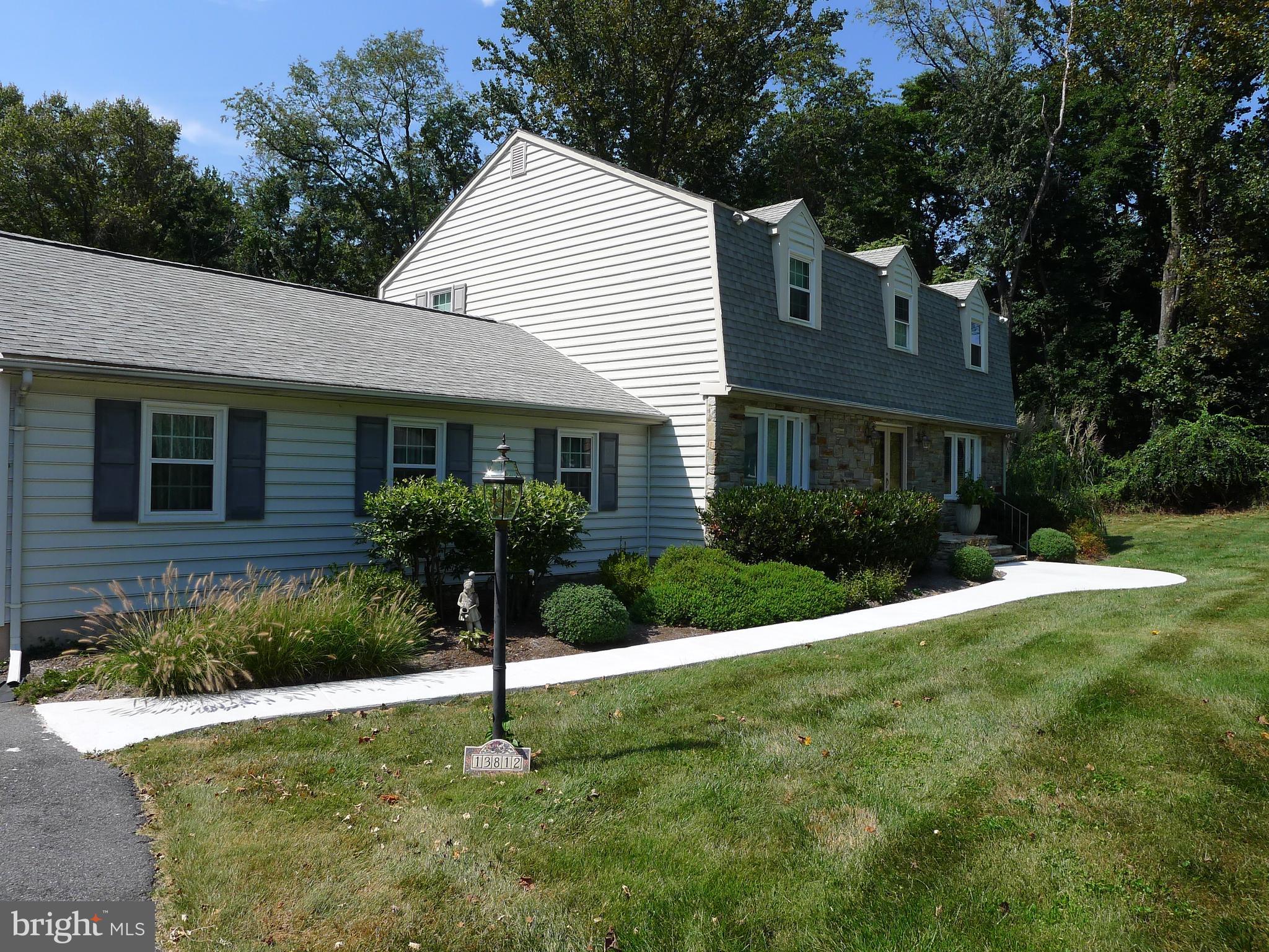 LONG GREEN MANOR - Residential