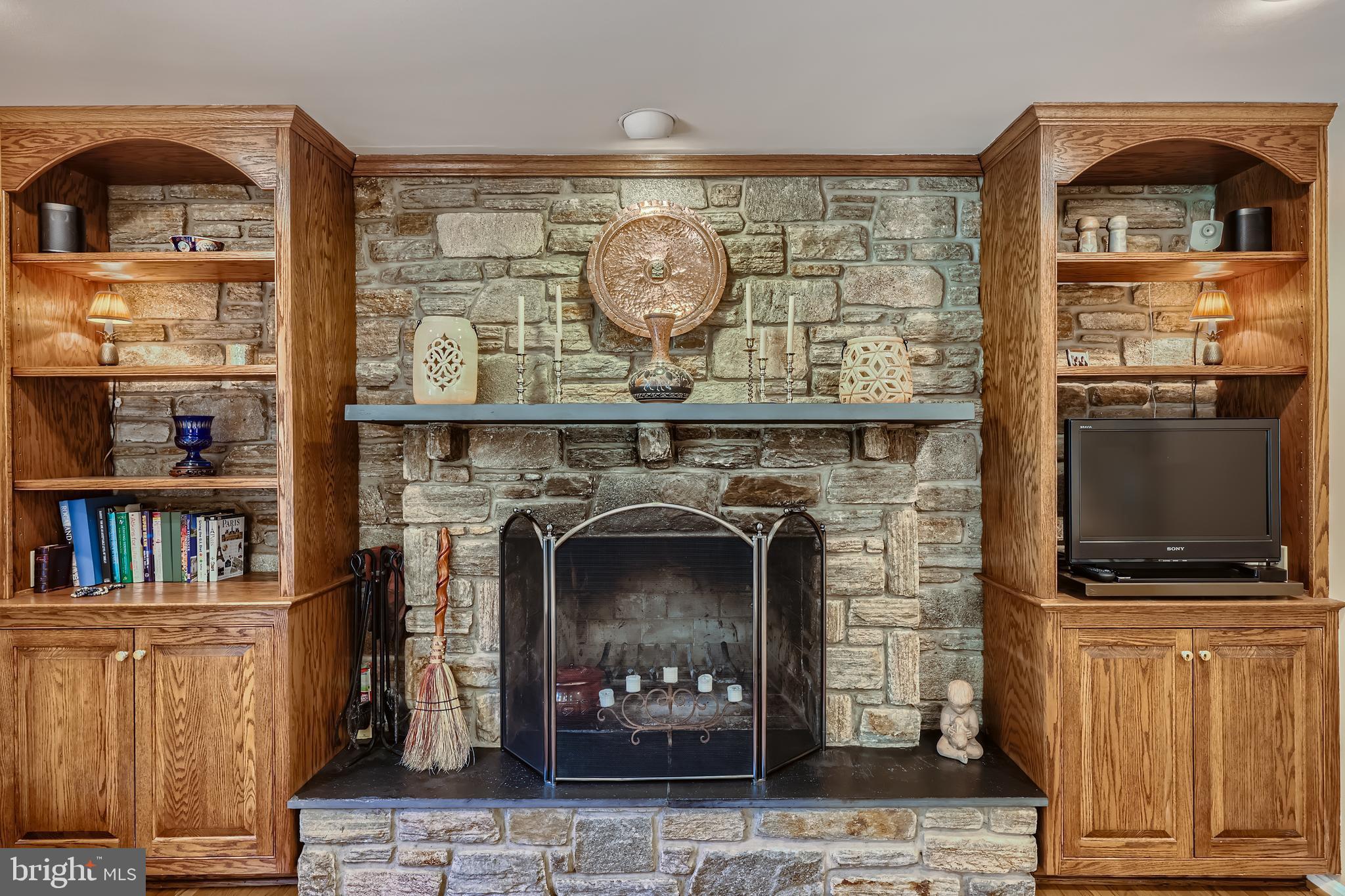 LONG GREEN MANOR - Residential