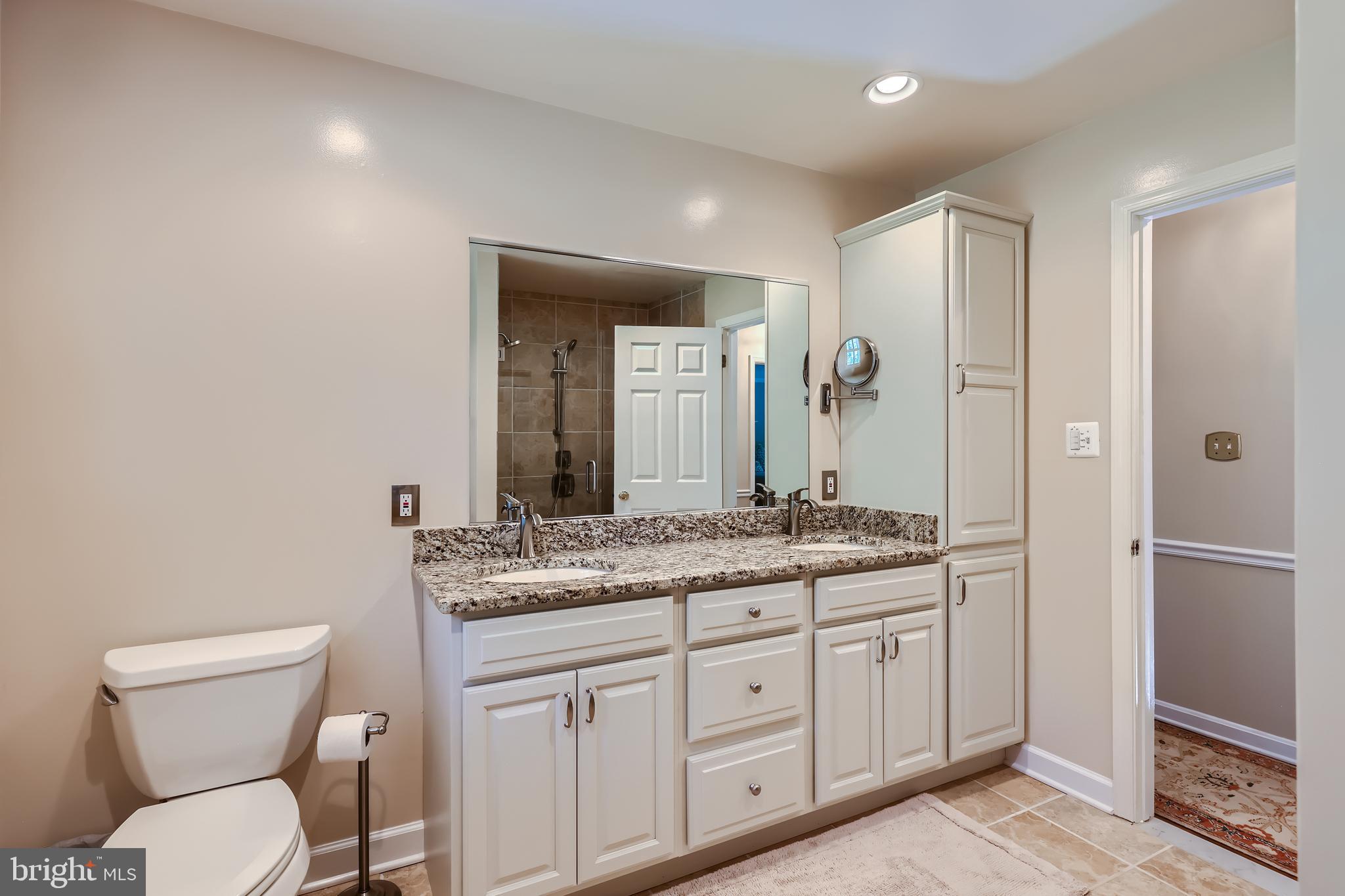 LONG GREEN MANOR - Residential