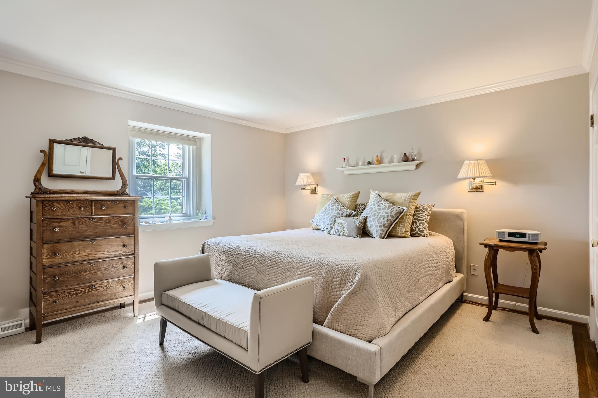 LONG GREEN MANOR - Residential