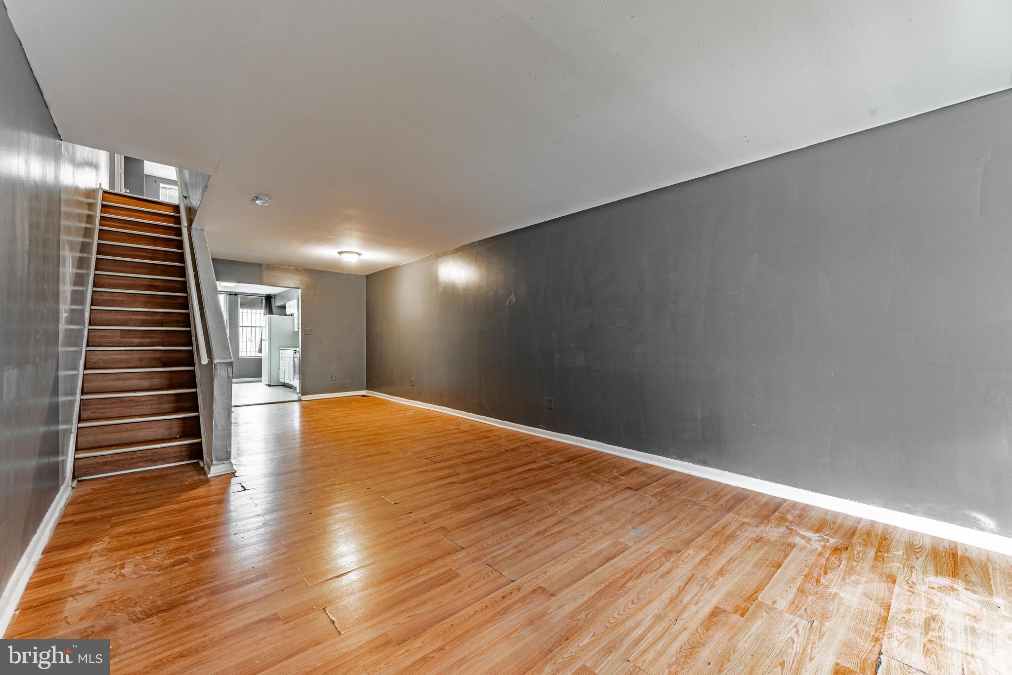 441 N LAKEWOOD AVENUE