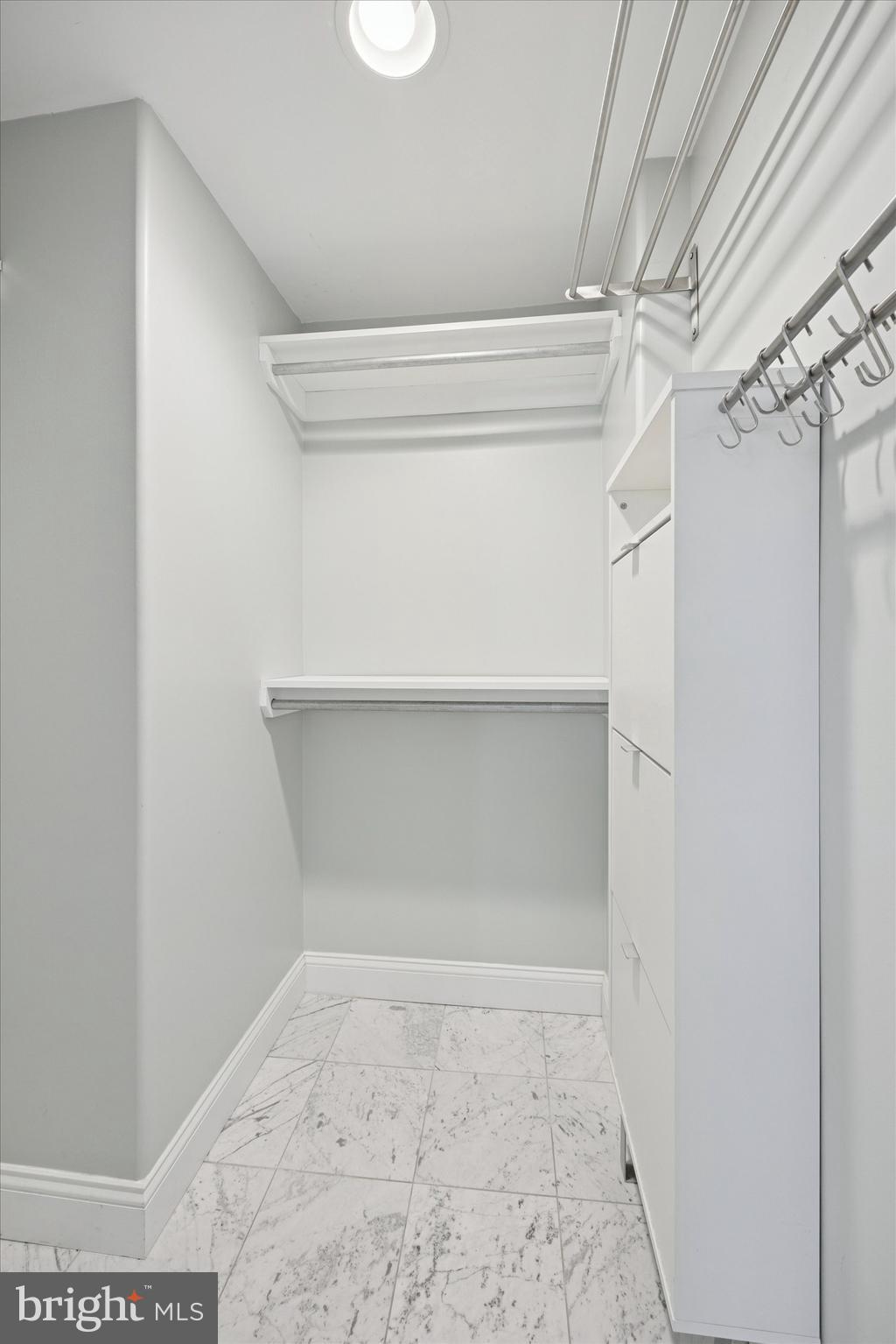 WASHINGTON SQ WEST - Residential