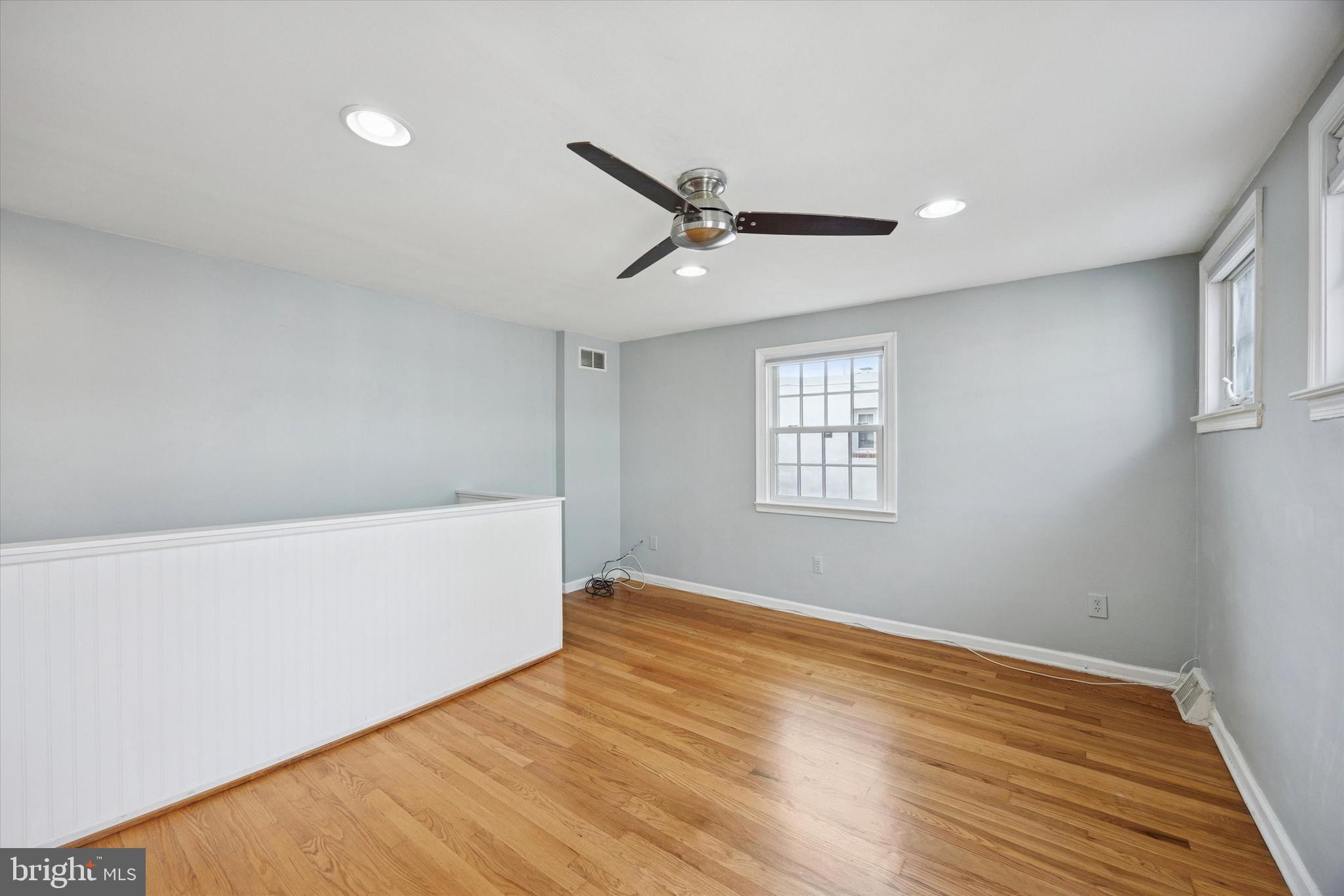 WASHINGTON SQ WEST - Residential