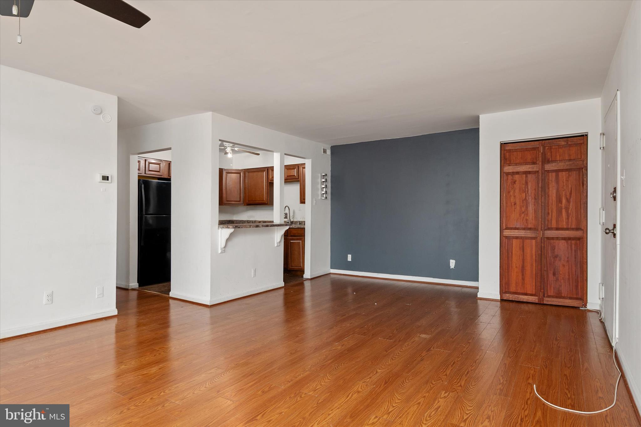 TREETOP - Residential