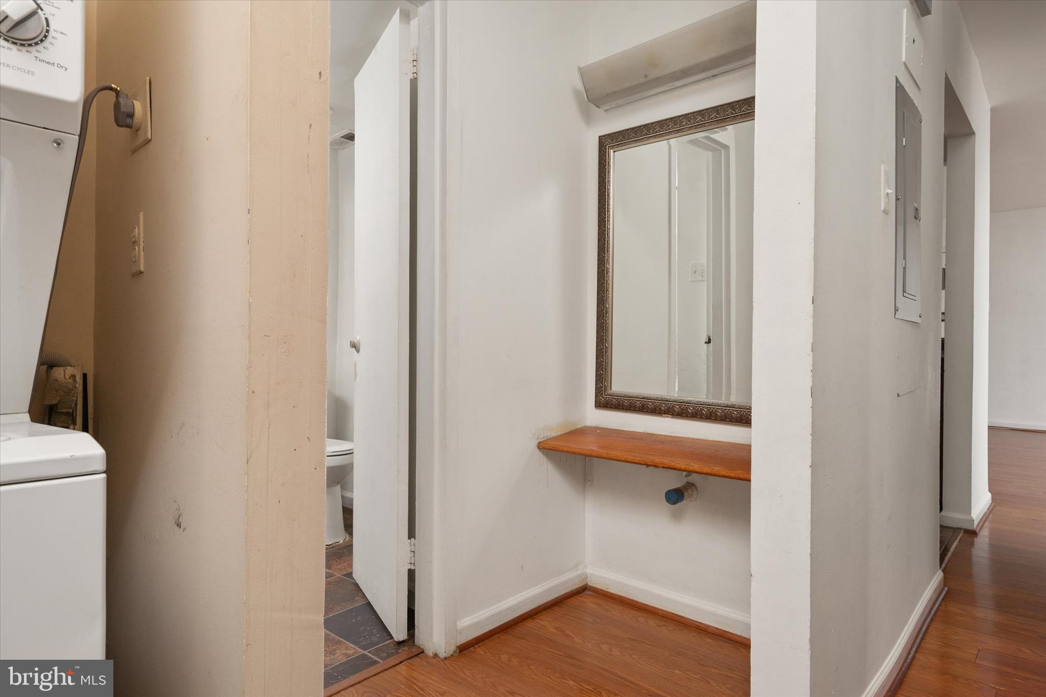 TREETOP - Residential