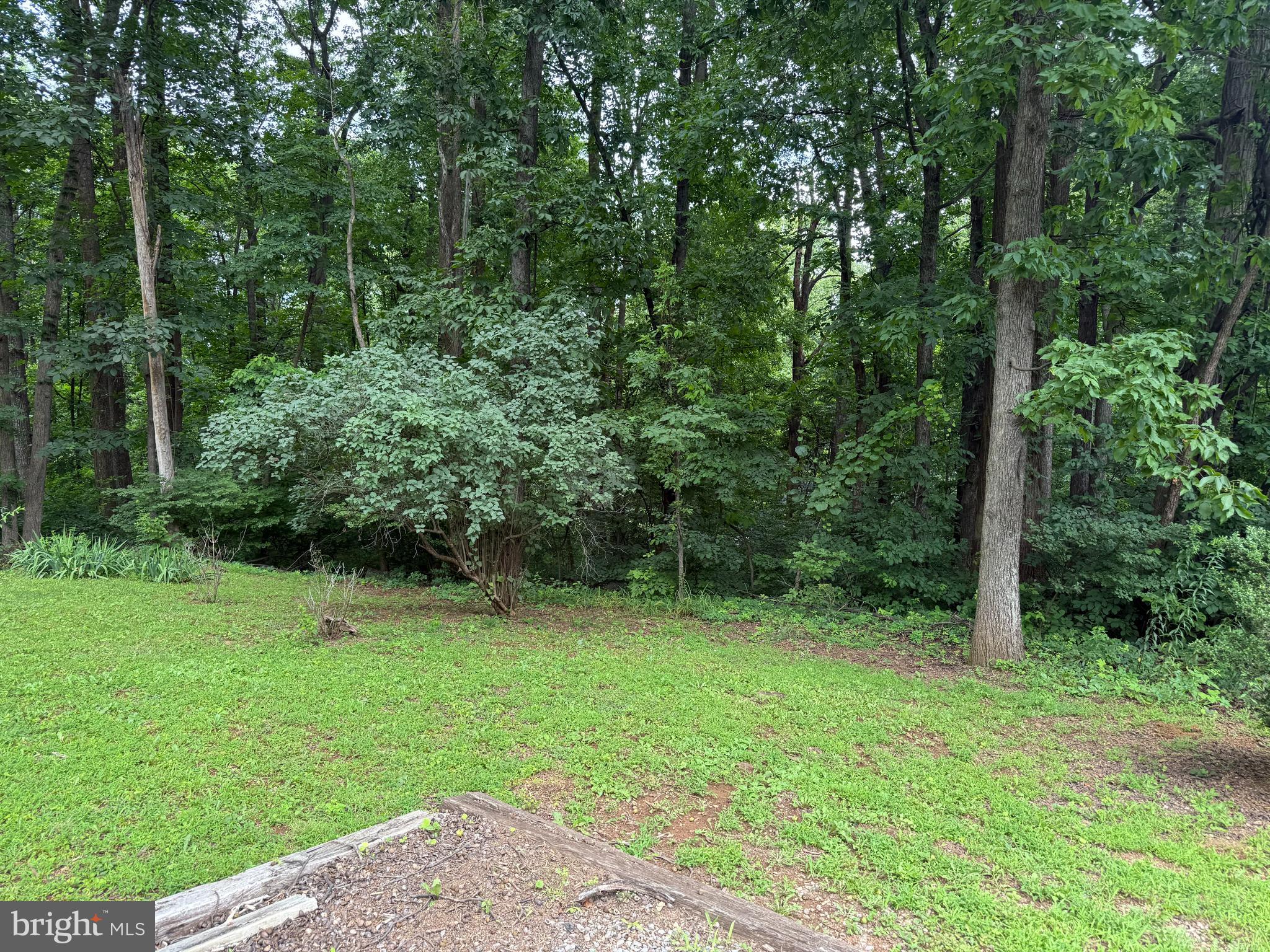 112 HIGHLAND WAY