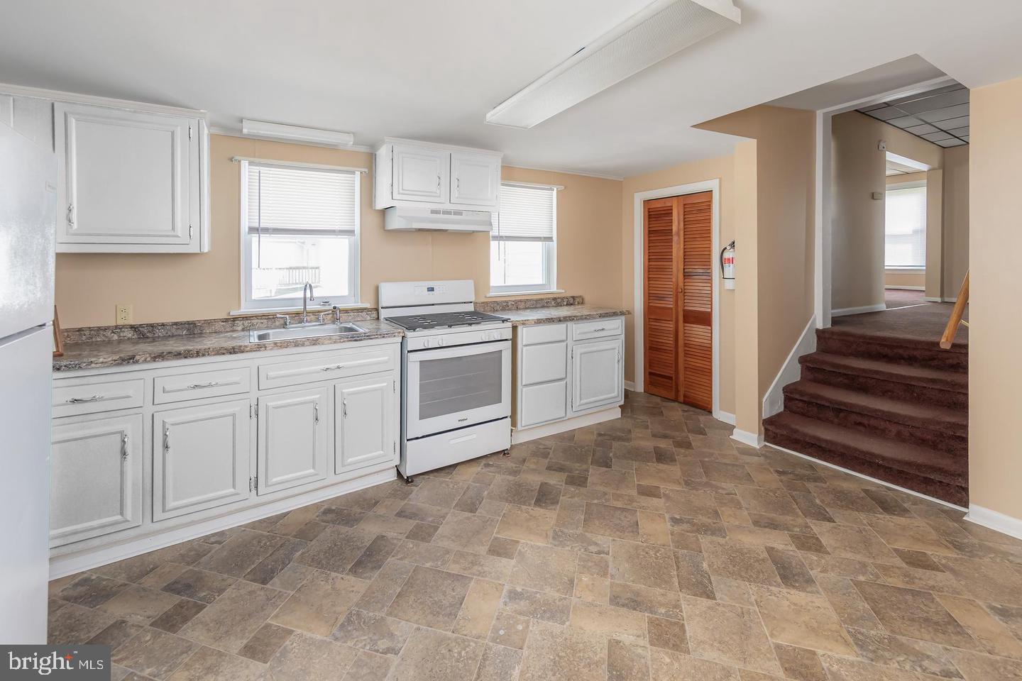 18 MAIN STREET UNIT A