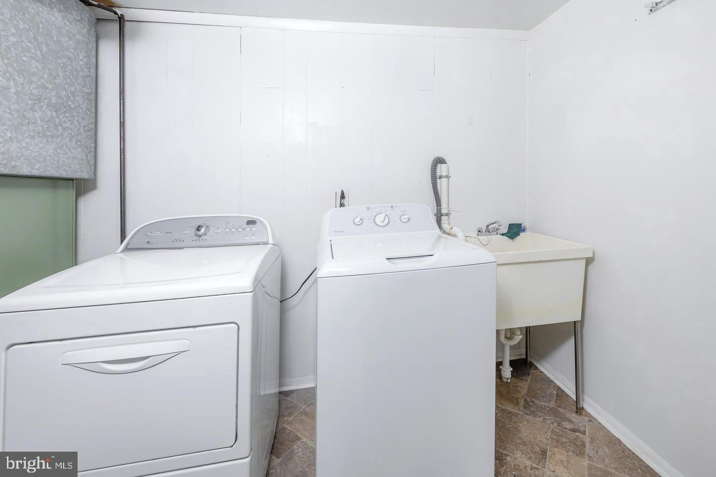 18 MAIN STREET UNIT A