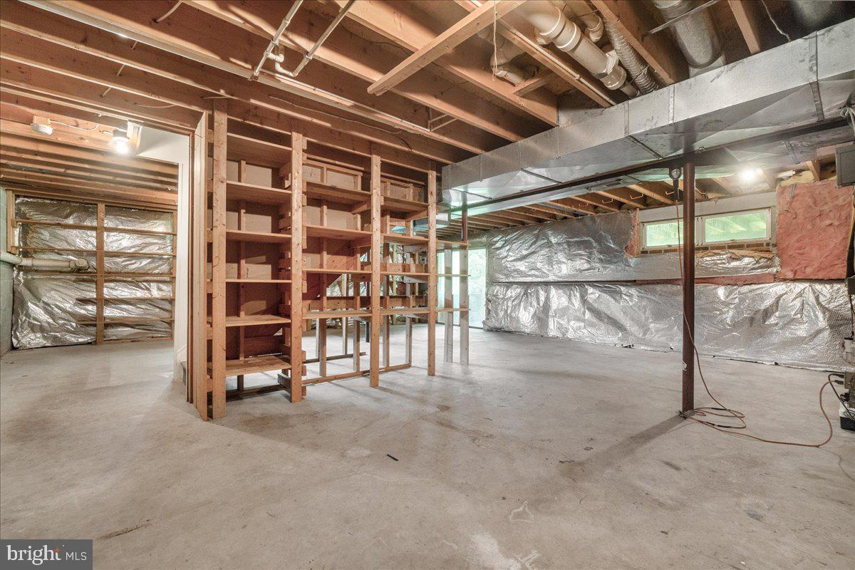 FARMFIELD ESTATES - Residential