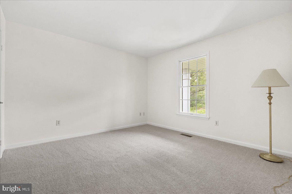 FARMFIELD ESTATES - Residential