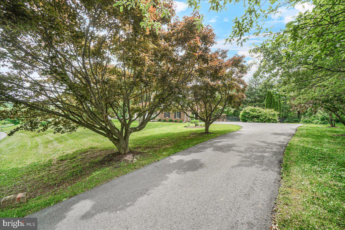 FARMFIELD ESTATES - Residential