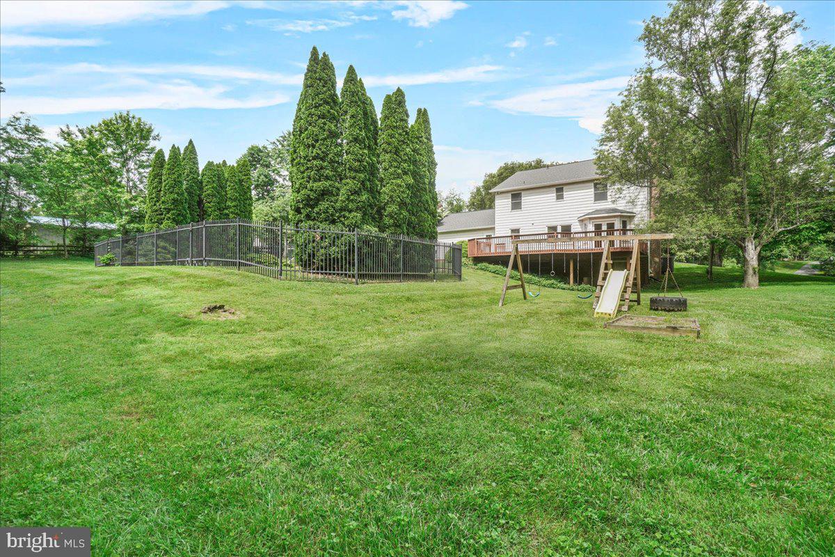 FARMFIELD ESTATES - Residential