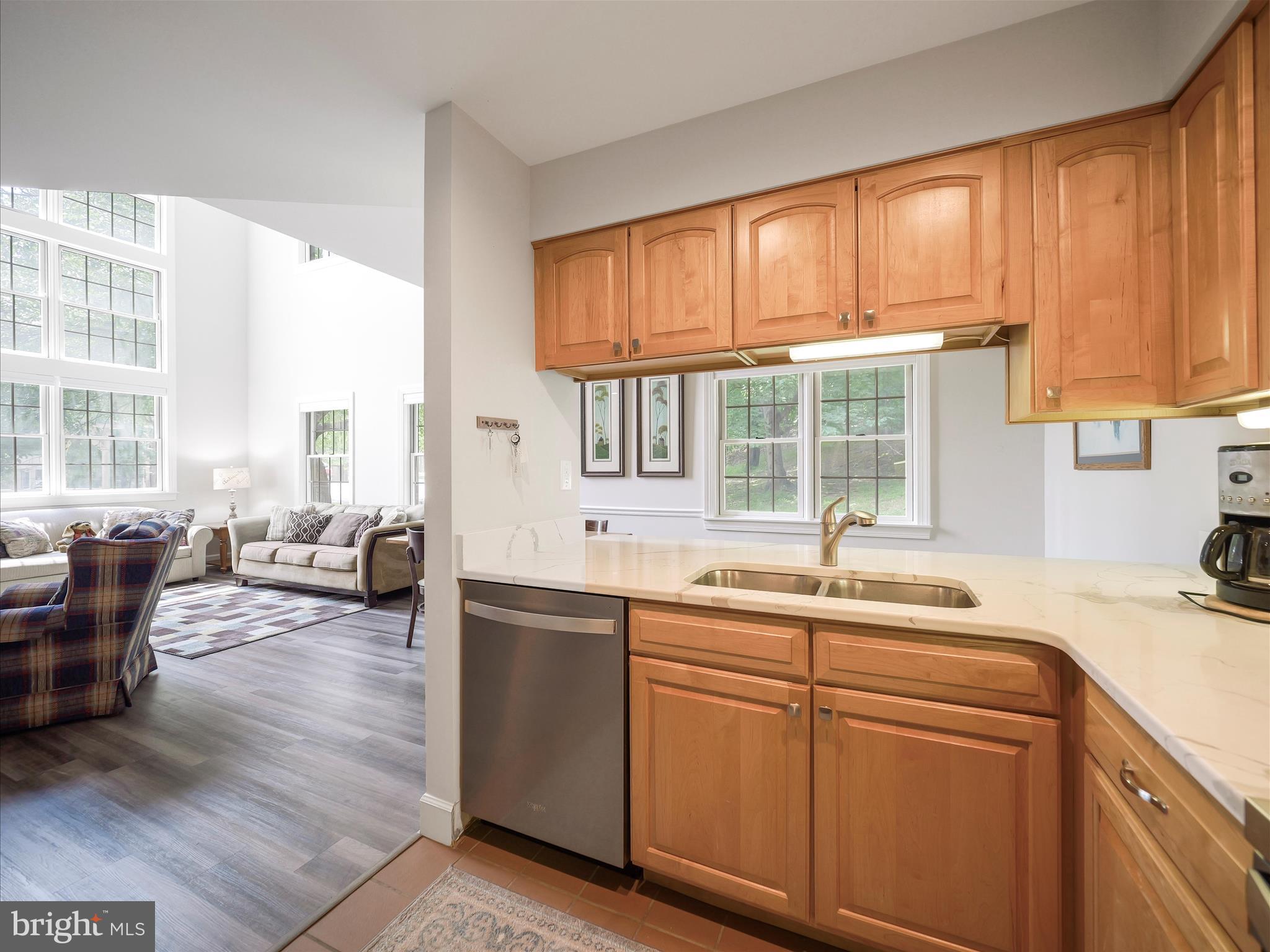 WHITETAIL MOUNTAINSIDE HOMES - Residential