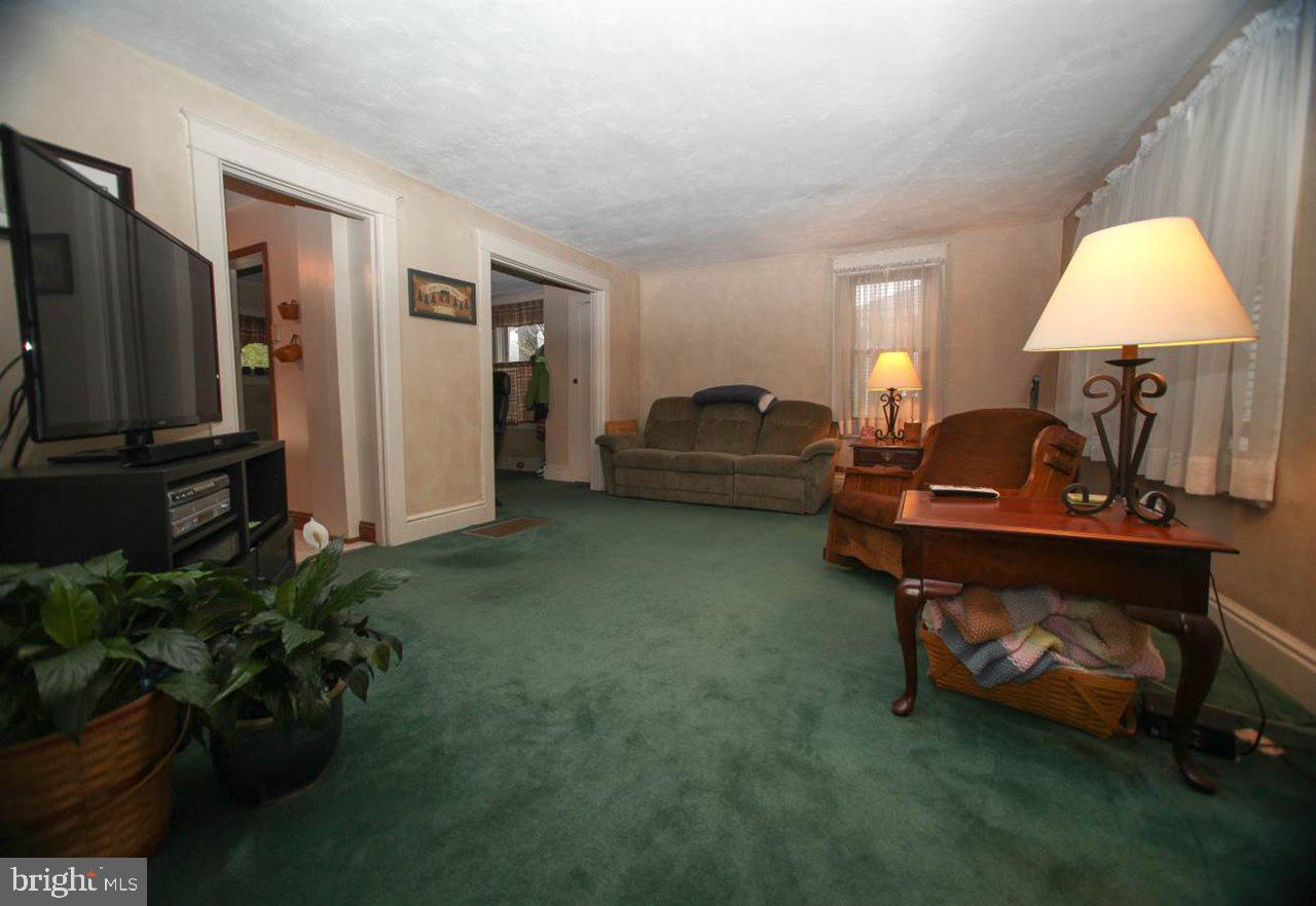 FARQUHAR PARK - Residential