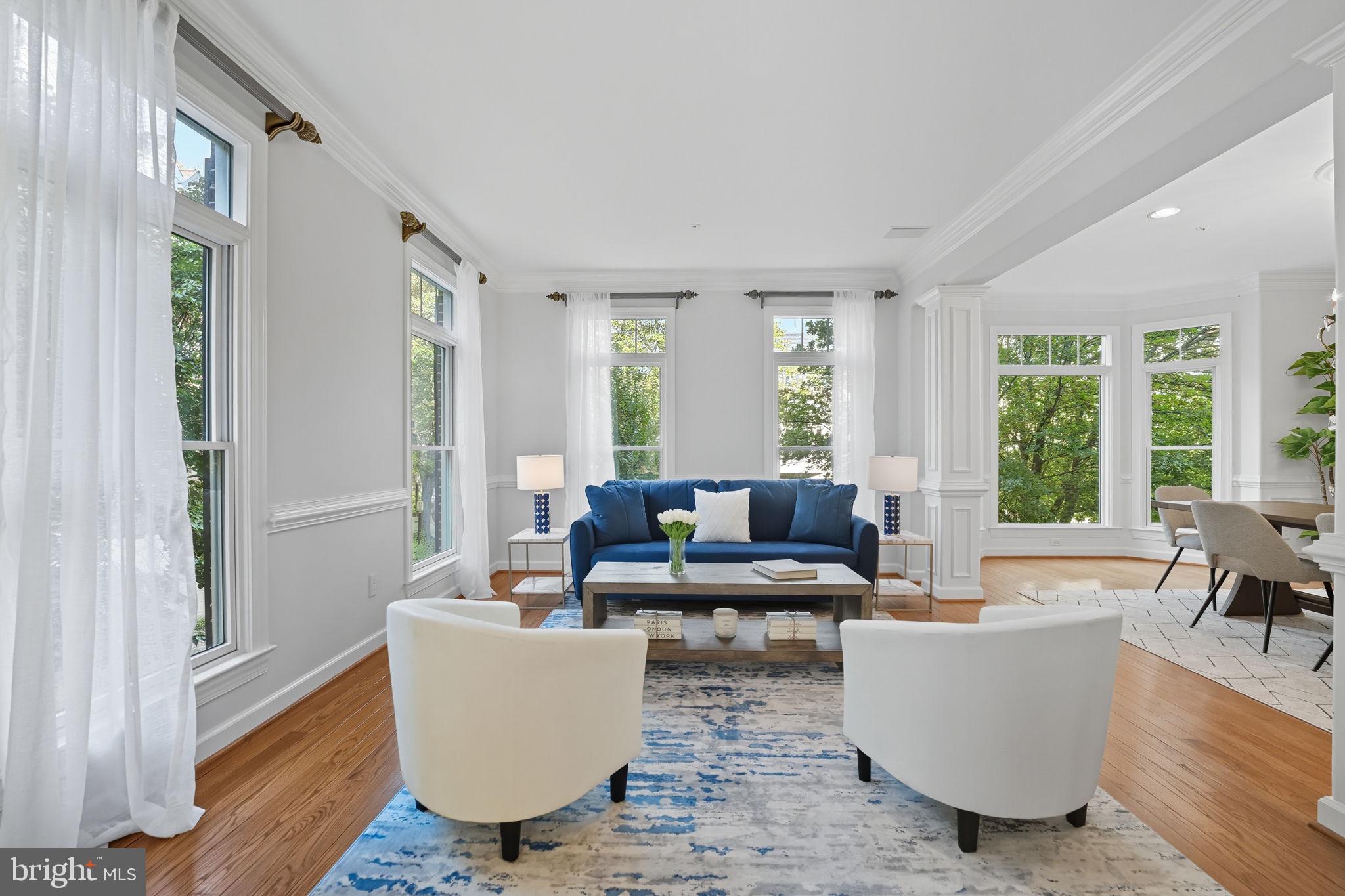 HILLCREST - Residential