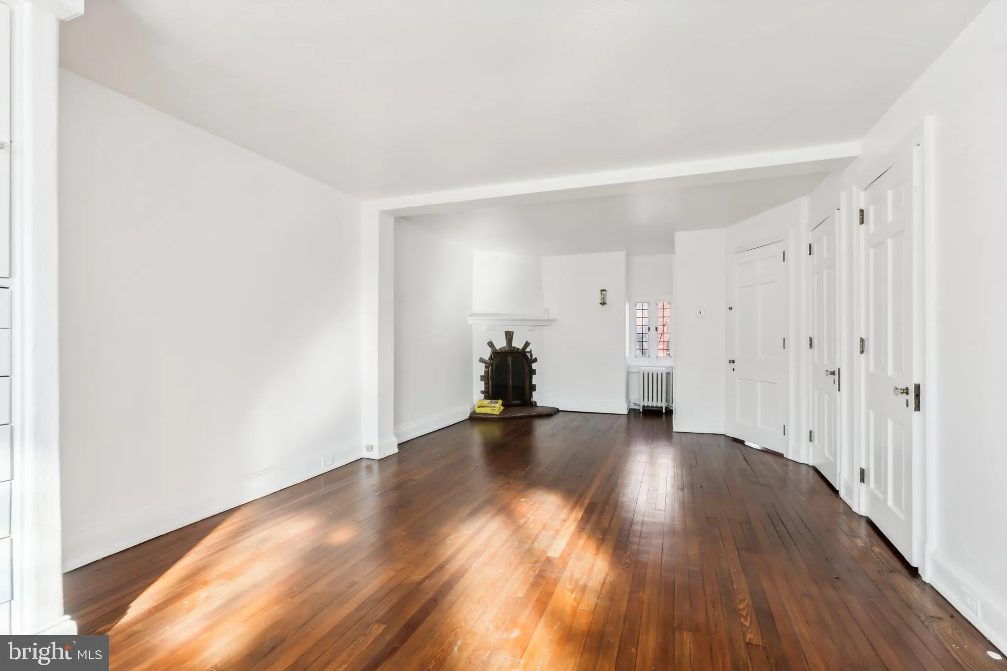 Philadelphia, Pennsylvania 19103, United States, 5 Bedrooms Bedrooms, ,5 BathroomsBathrooms,Residential,Active,25938