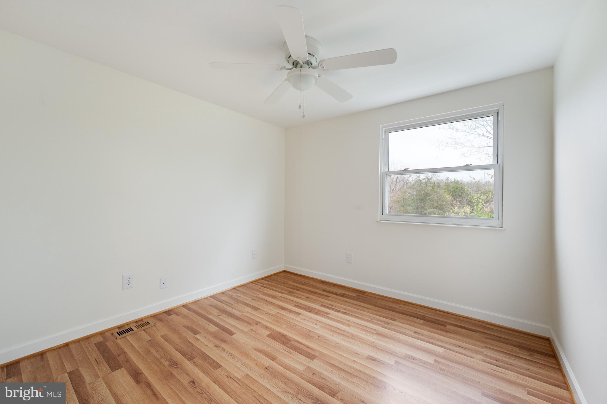 PLEASANT VALLEY - Residential