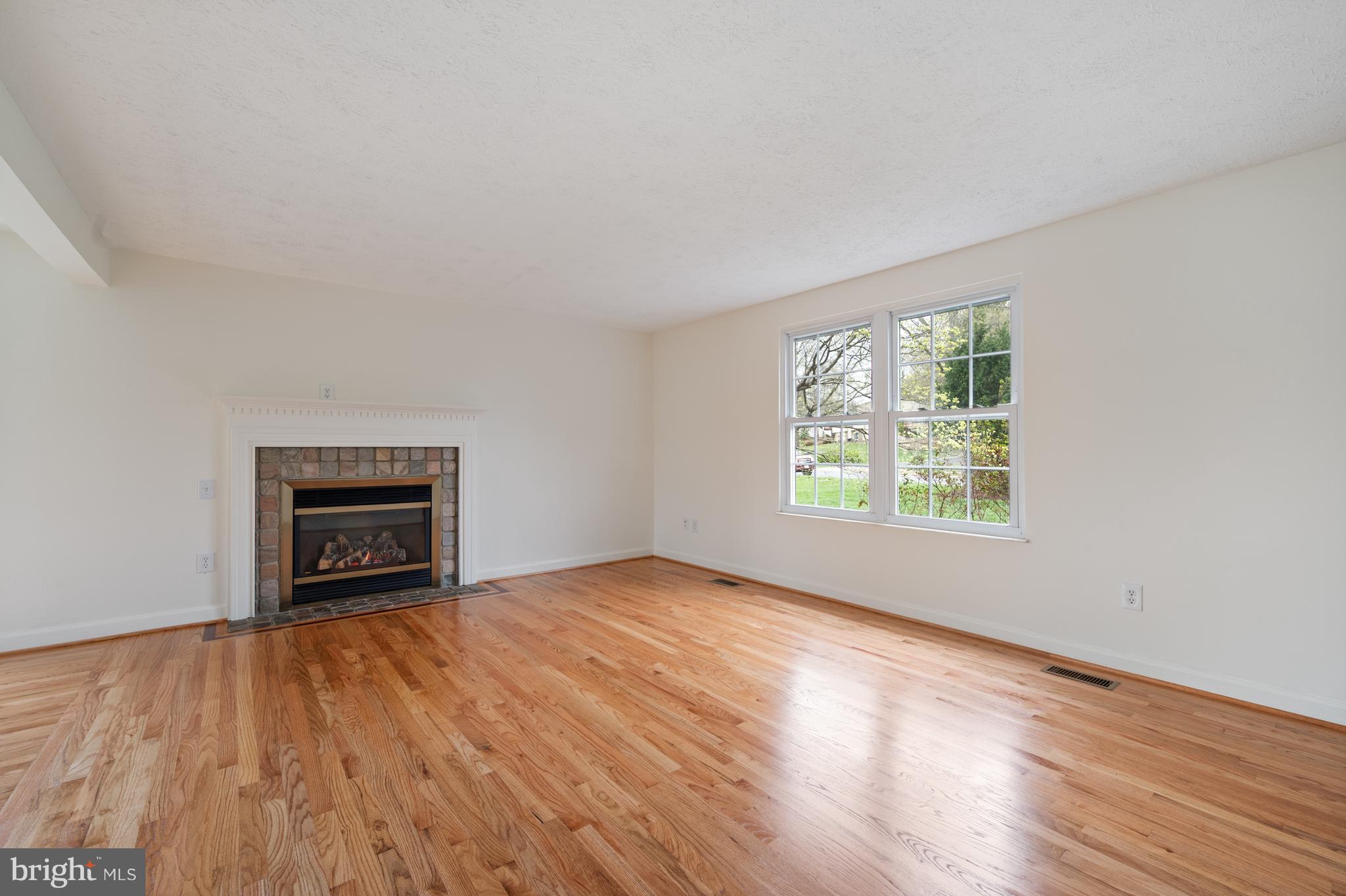 PLEASANT VALLEY - Residential