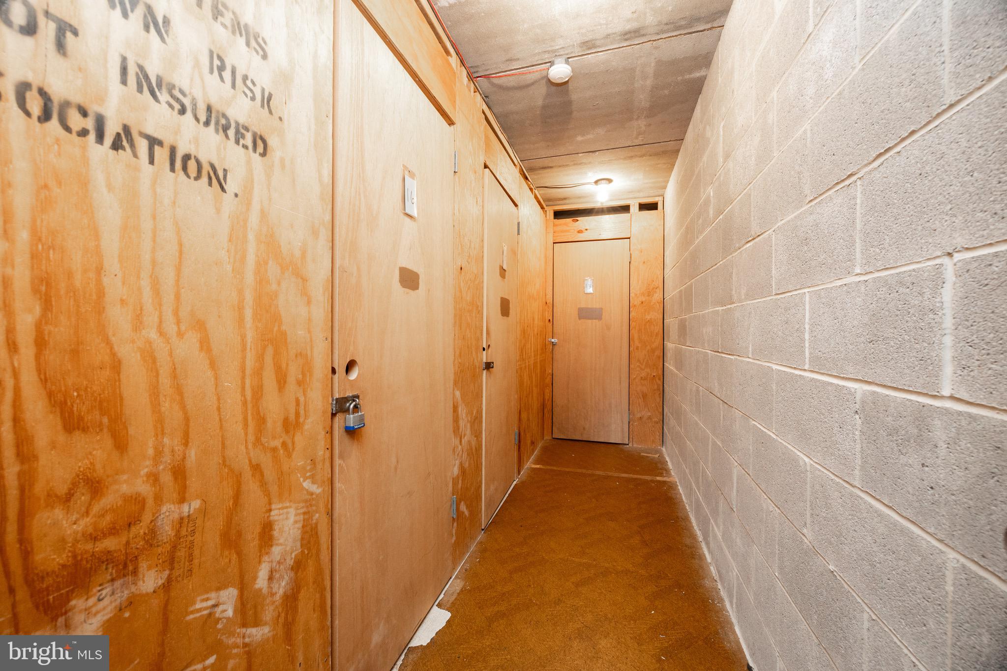 WOODMONT NORTH - Residential Lease