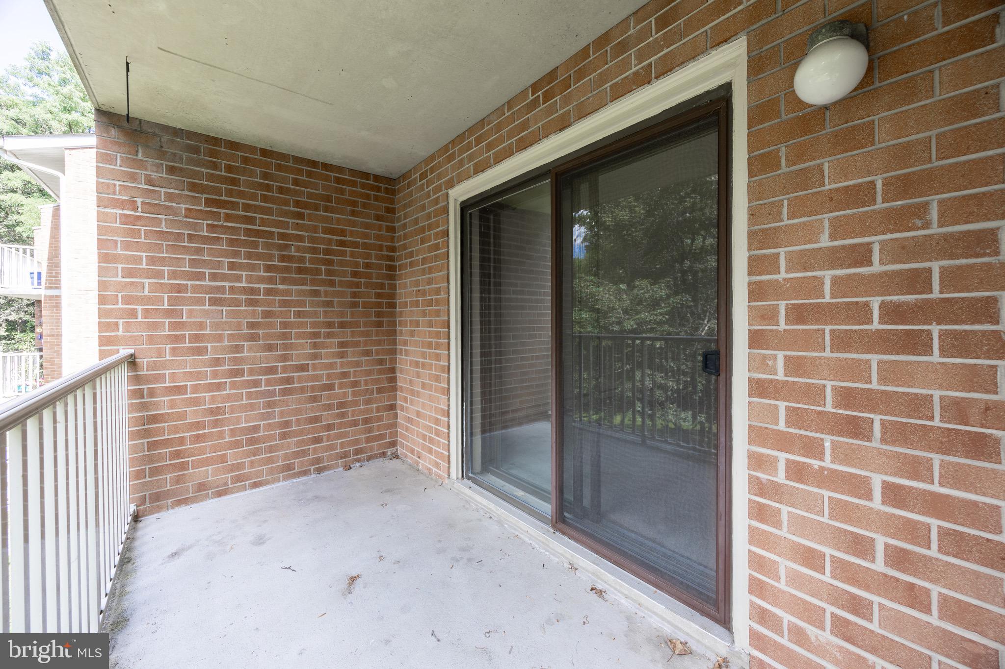 WOODMONT NORTH - Residential Lease