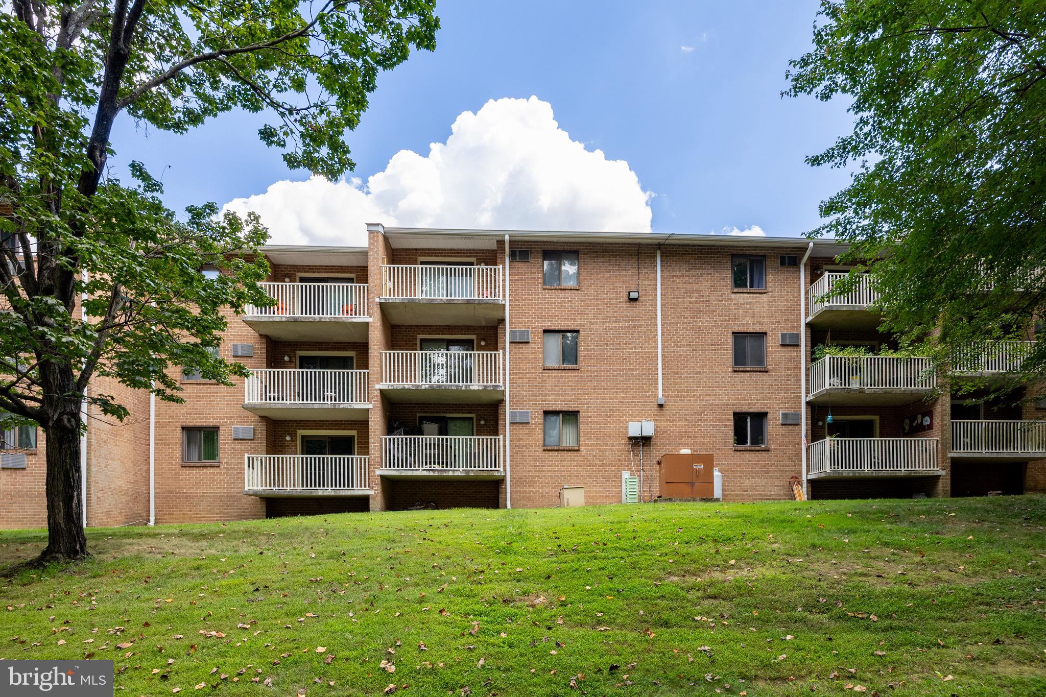 WOODMONT NORTH - Residential Lease