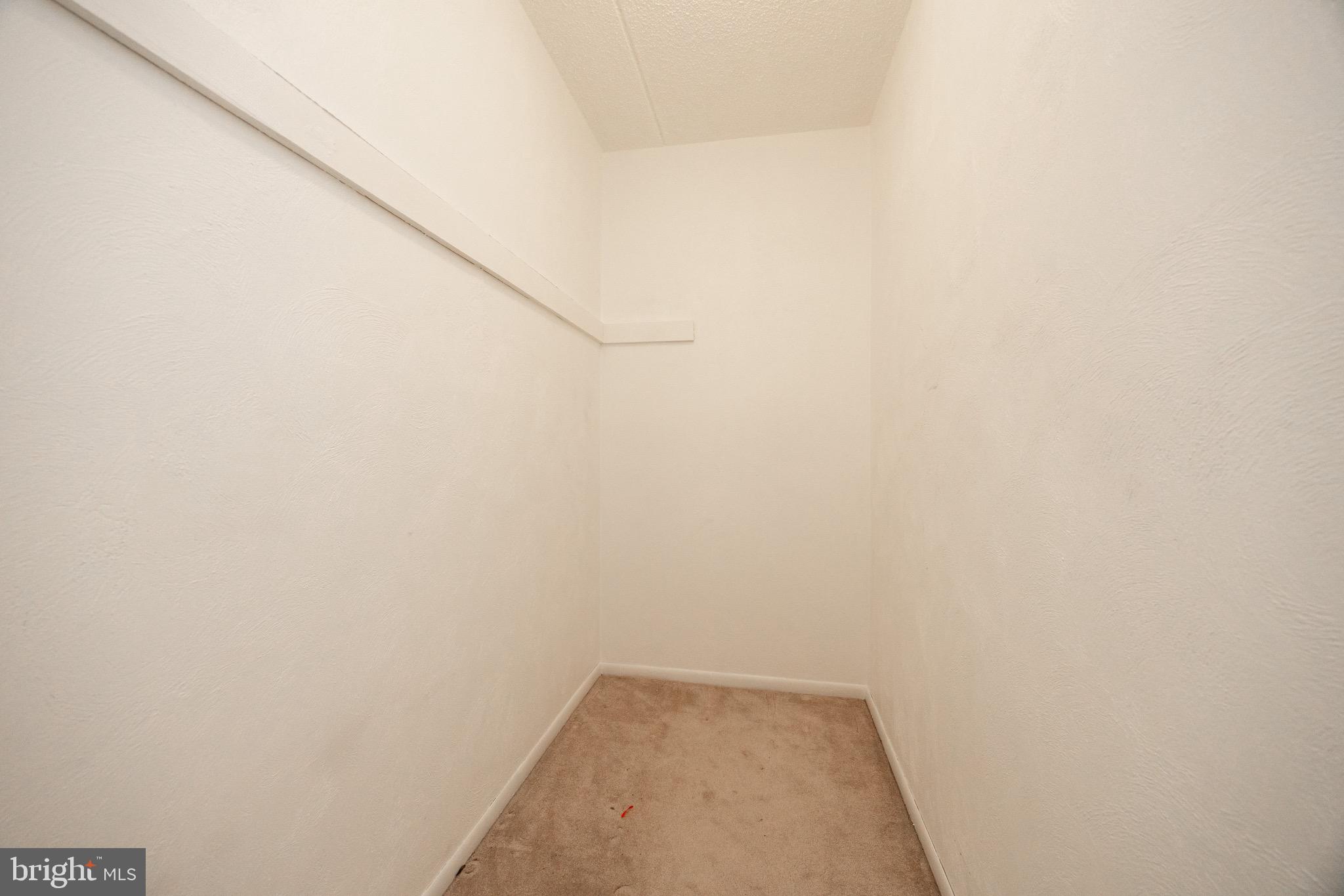 WOODMONT NORTH - Residential Lease