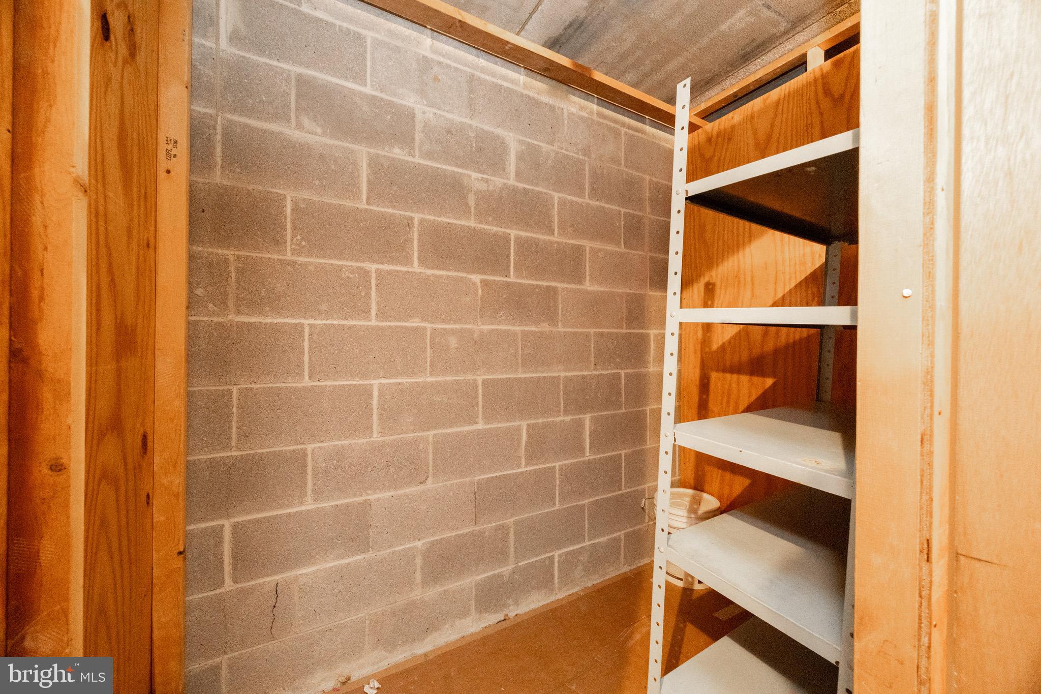 WOODMONT NORTH - Residential Lease