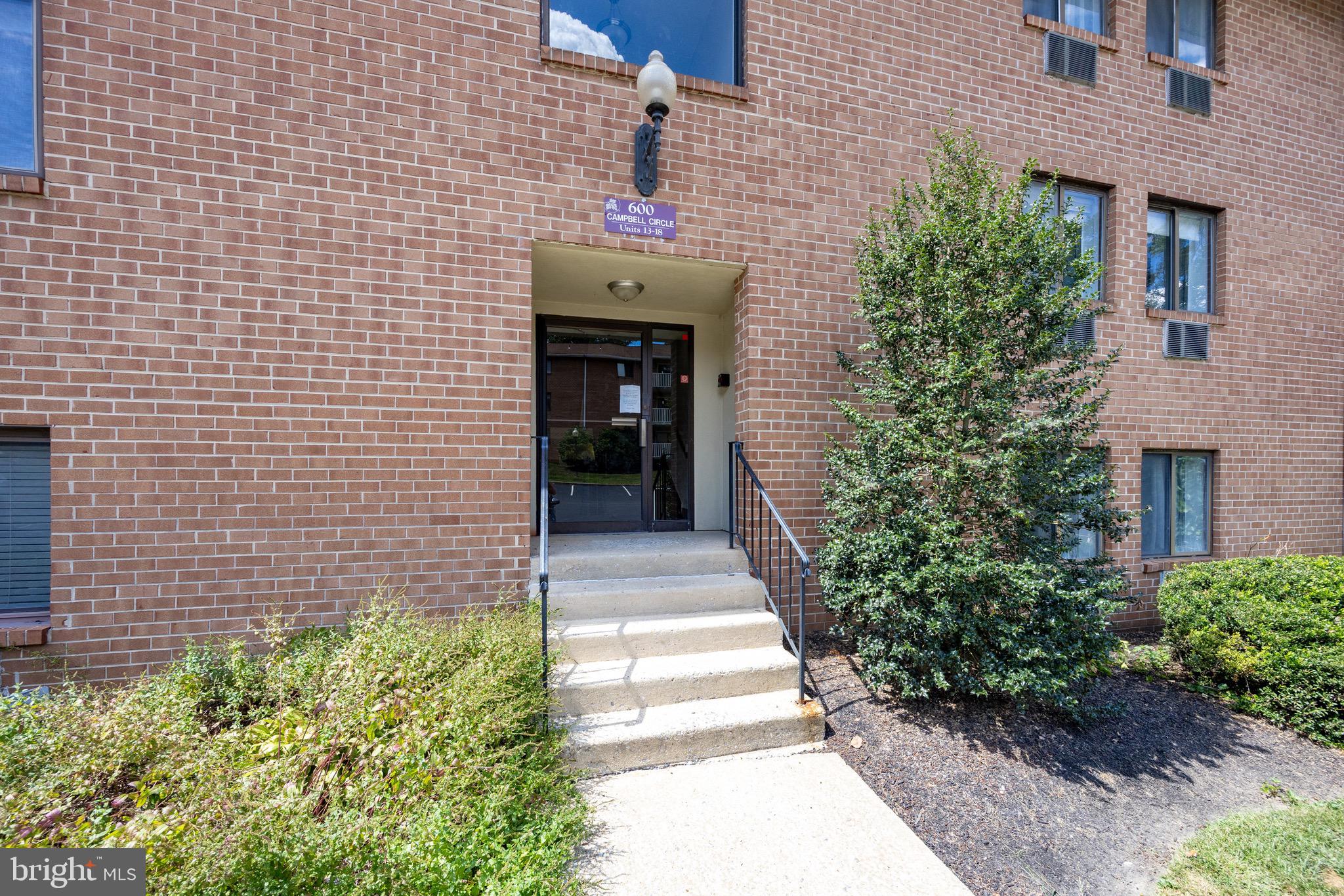 WOODMONT NORTH - Residential Lease