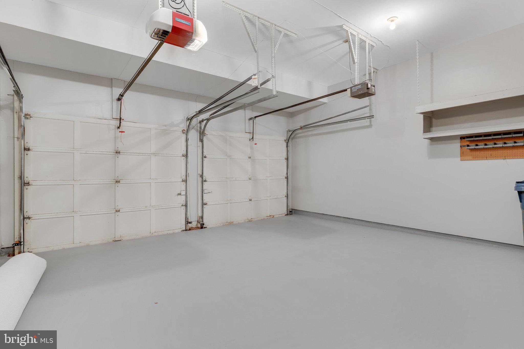 EDGEMOORE - Residential