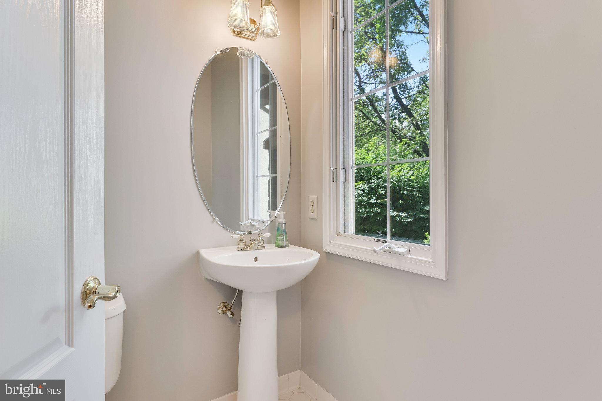 EDGEMOORE - Residential