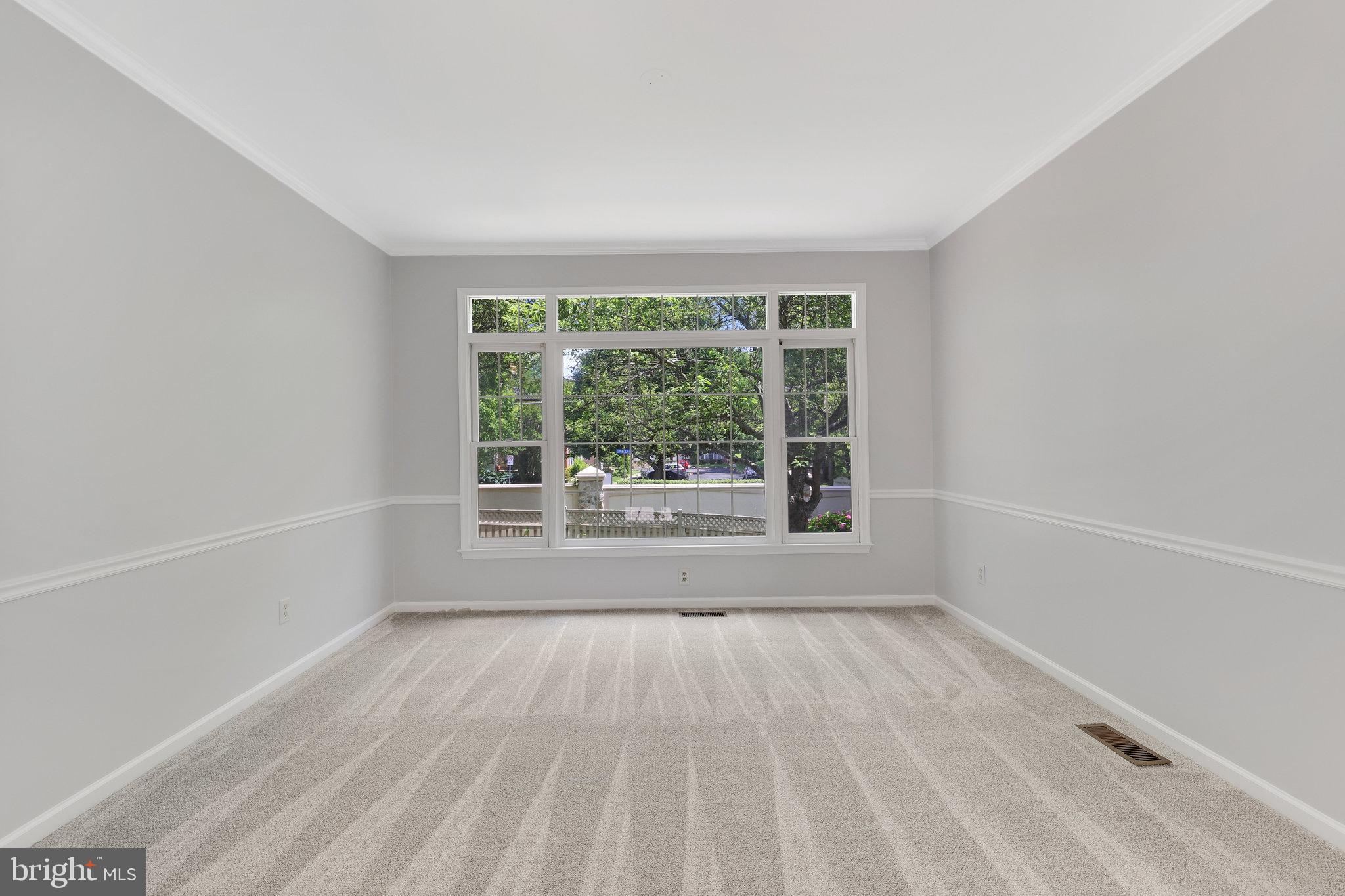 EDGEMOORE - Residential