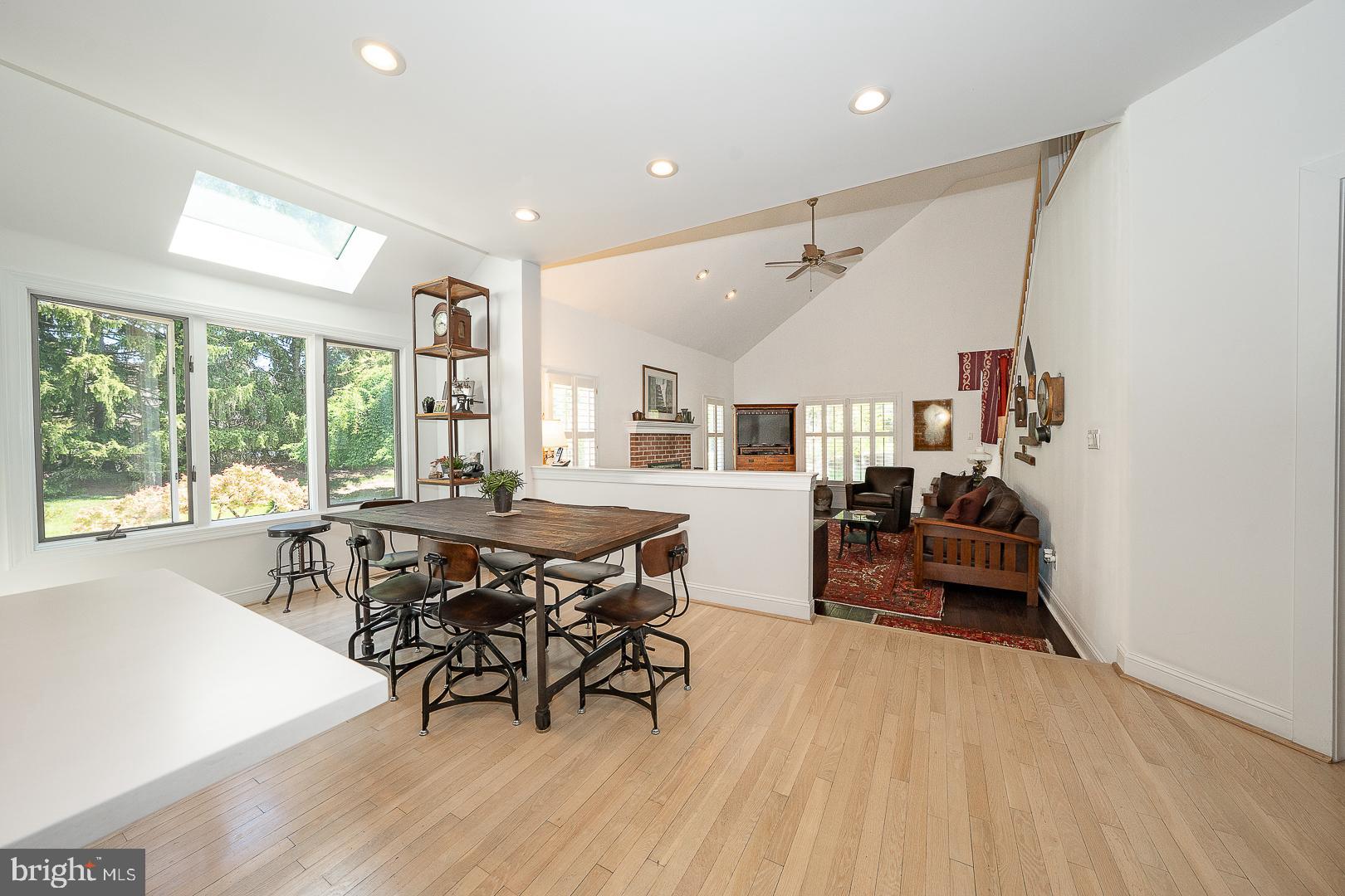 DAYLESFORD ESTATES - Residential