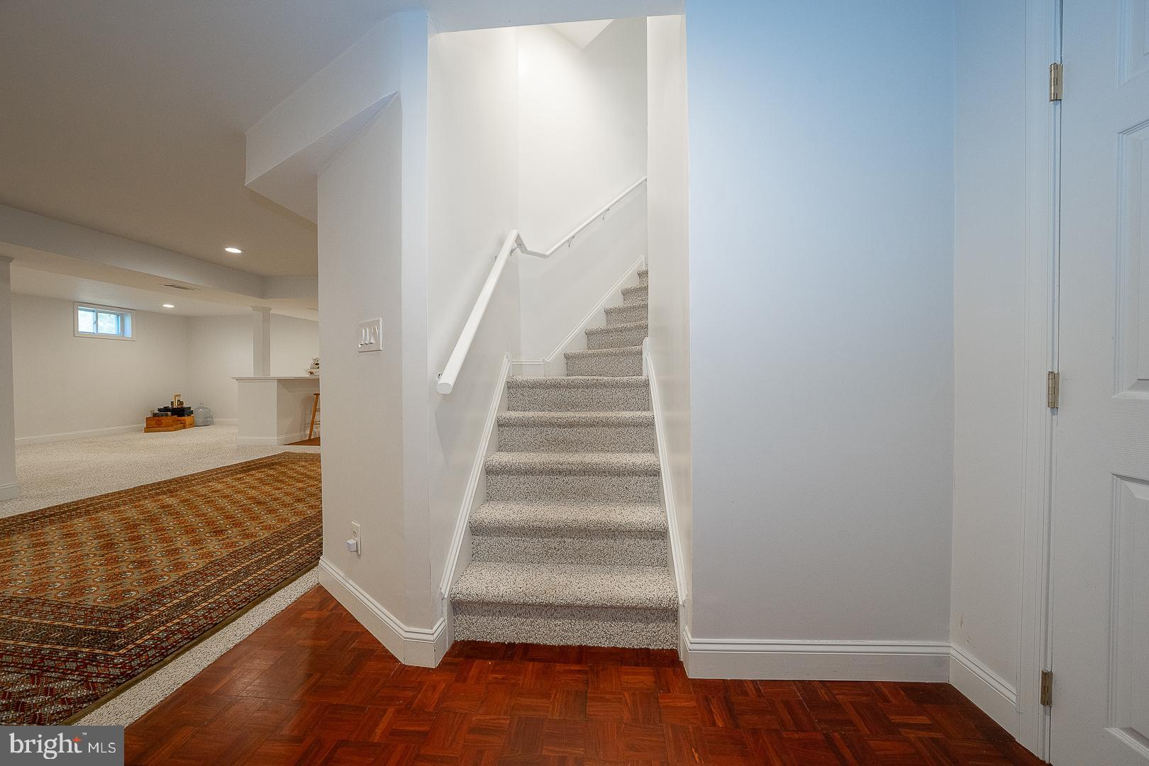DAYLESFORD ESTATES - Residential